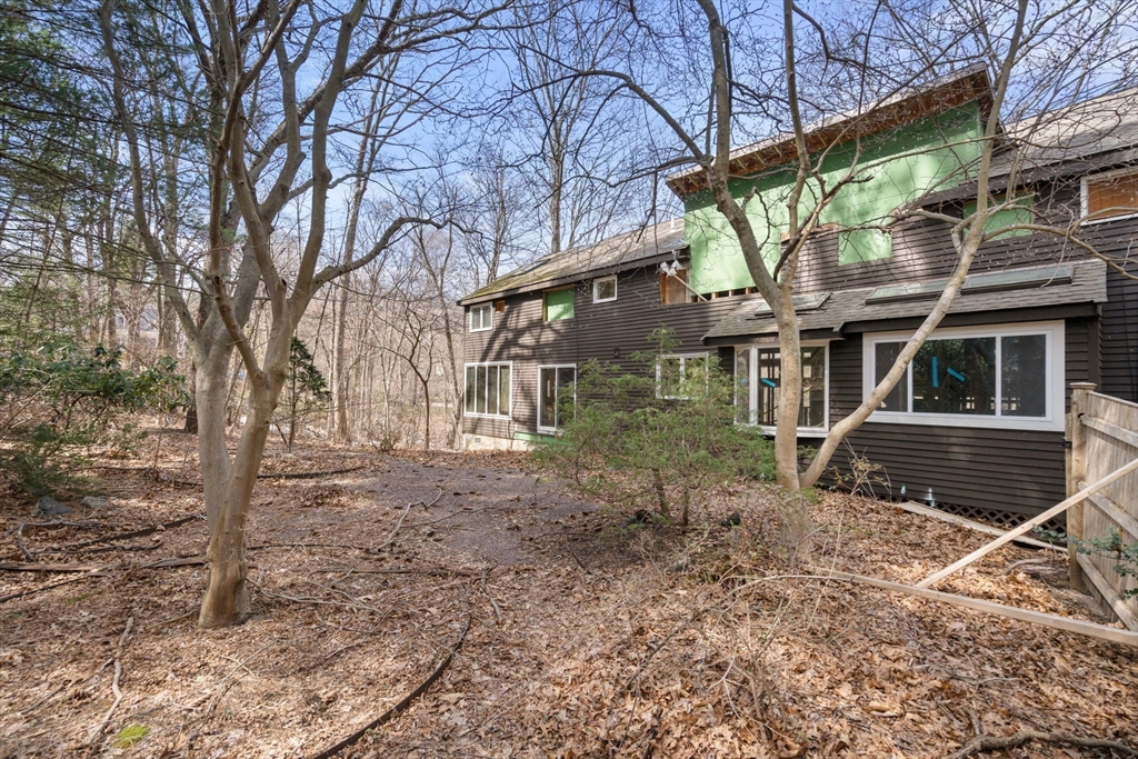 Weston, Massachusetts, 02493, United States, ,Residential,For Sale,1766237