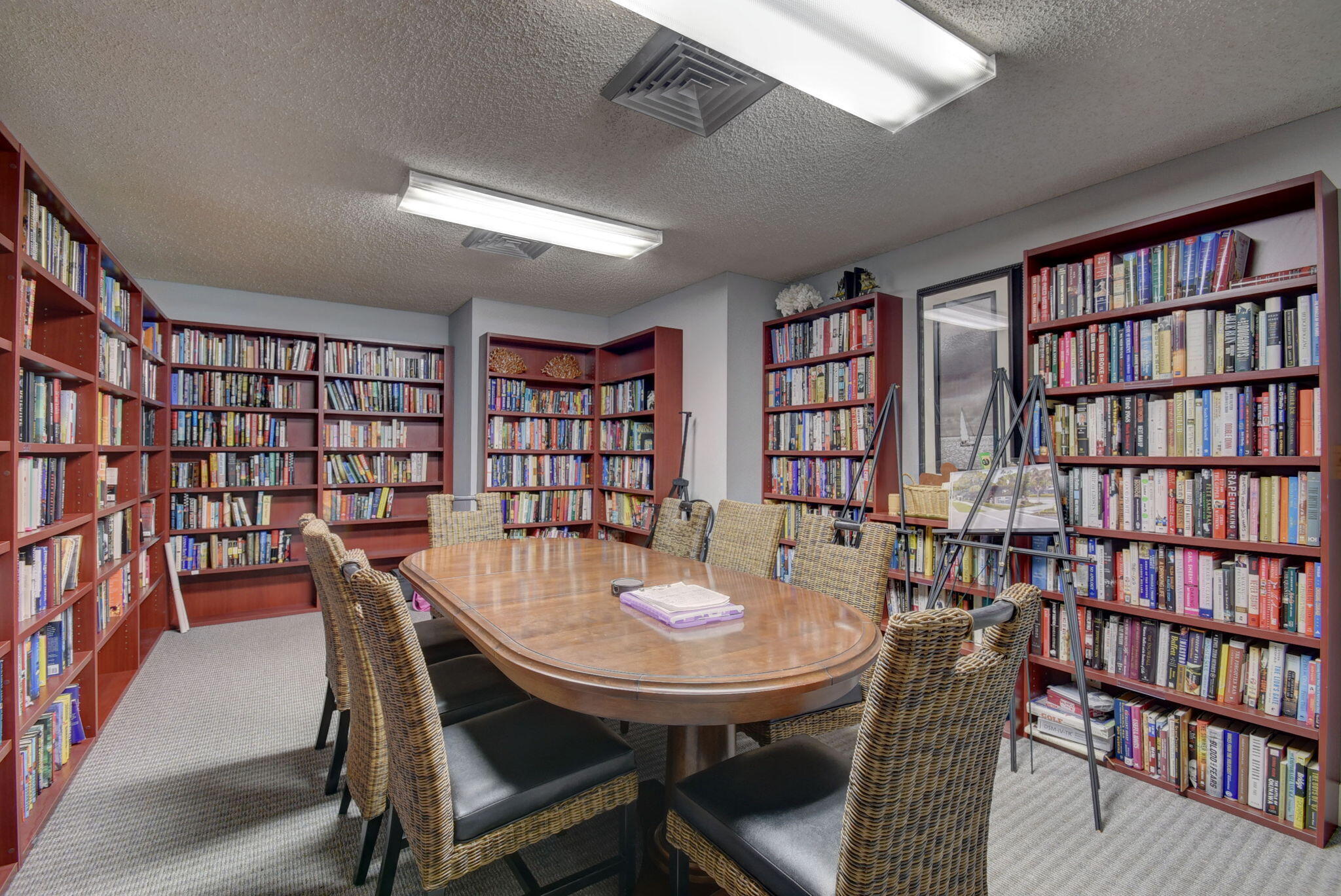Delray Beach, Florida, 33483, United States, 2 Bedrooms Bedrooms, ,2 BathroomsBathrooms,Residential,For Sale,1932653
