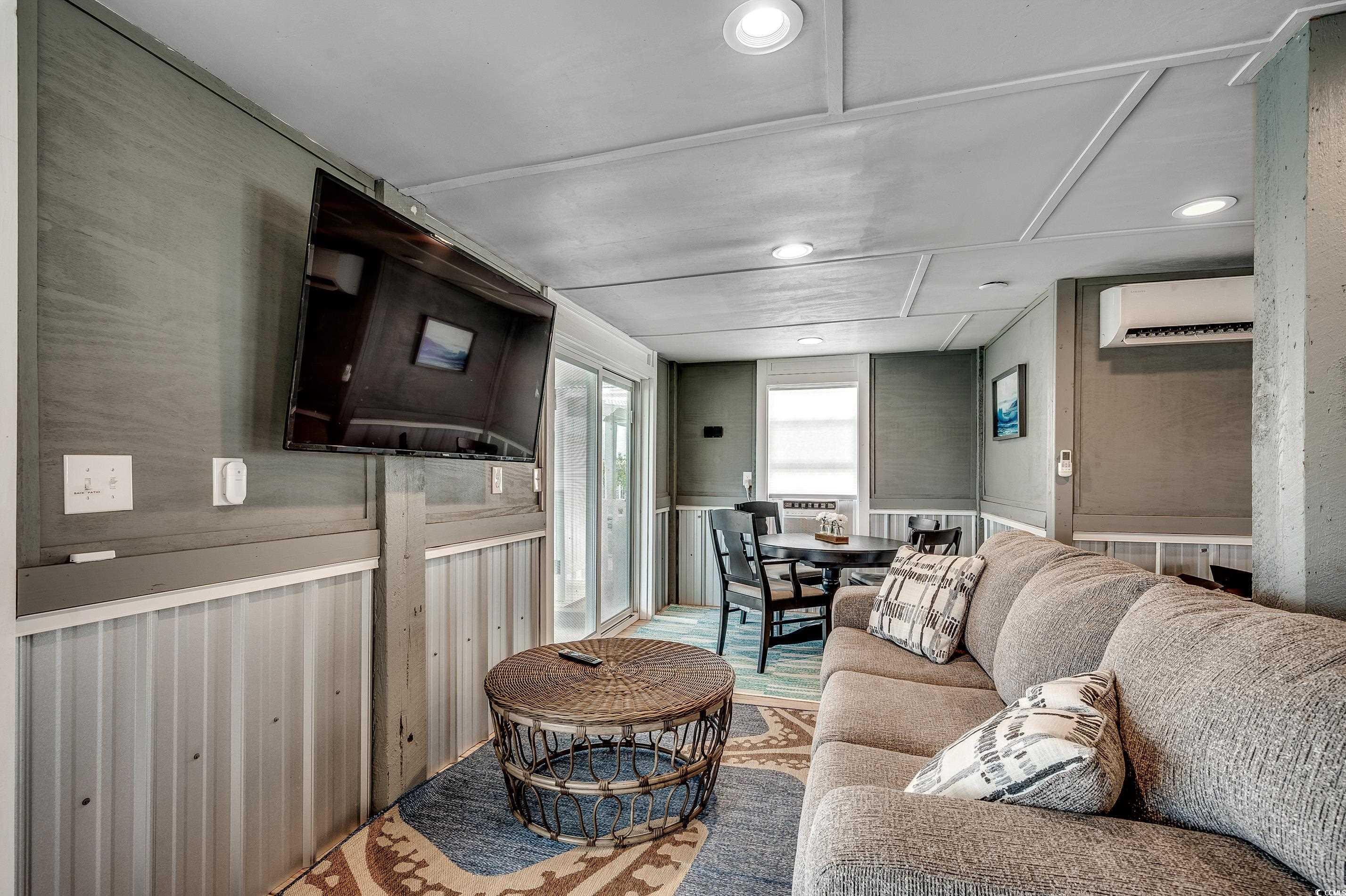 North Myrtle Beach, South Carolina, 29582, United States, 4 Bedrooms Bedrooms, ,3 BathroomsBathrooms,Residential,For Sale,1763635
