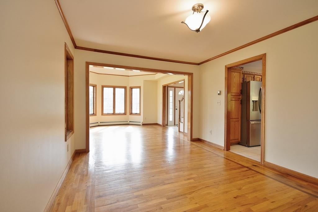 Florida, New York, 10921, United States, 4 Bedrooms Bedrooms, ,3 BathroomsBathrooms,Residential,For Sale,1944885