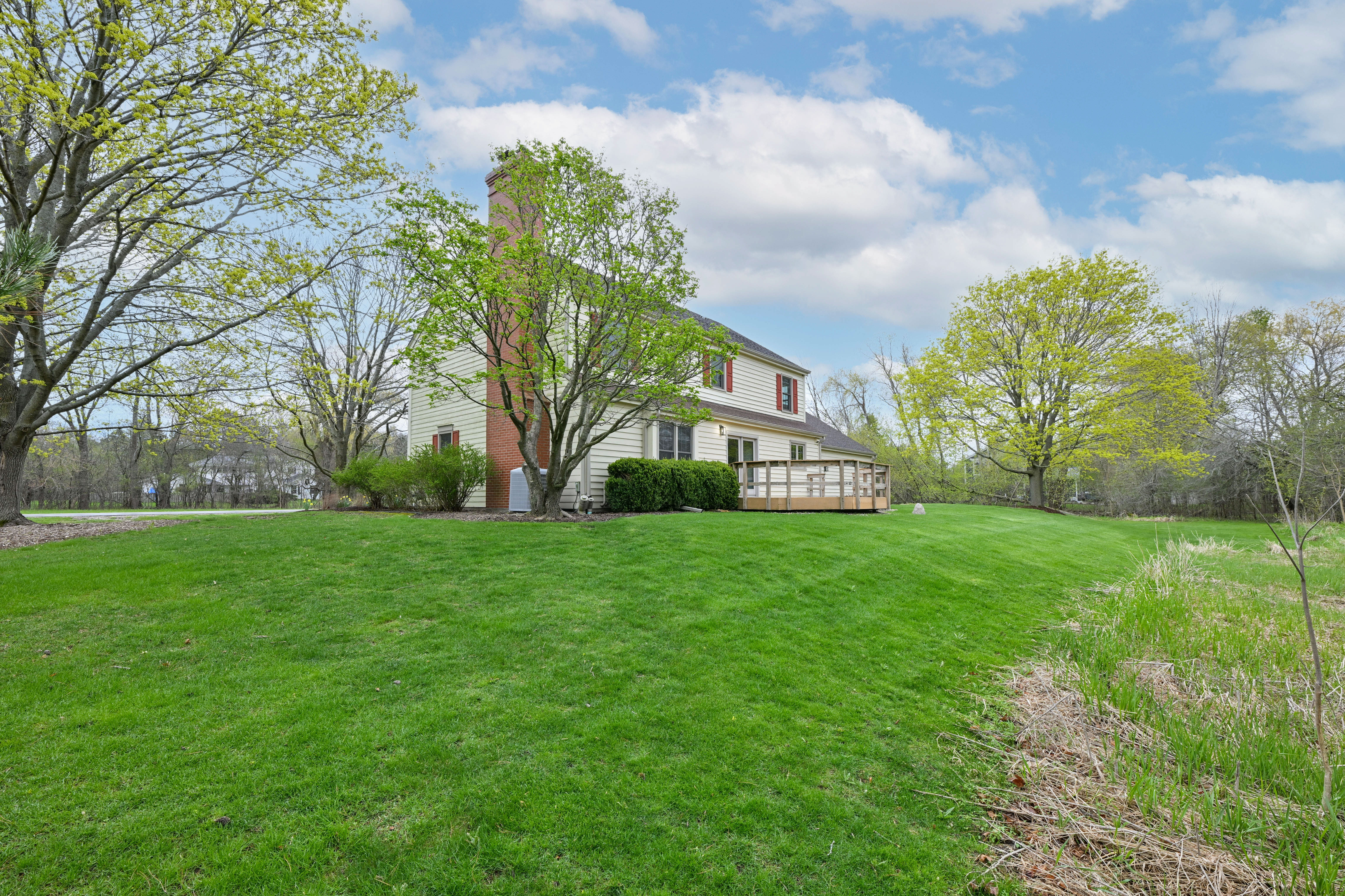 11415 Lake Shore Drive, Mequon, WI 53092 - 物件實景