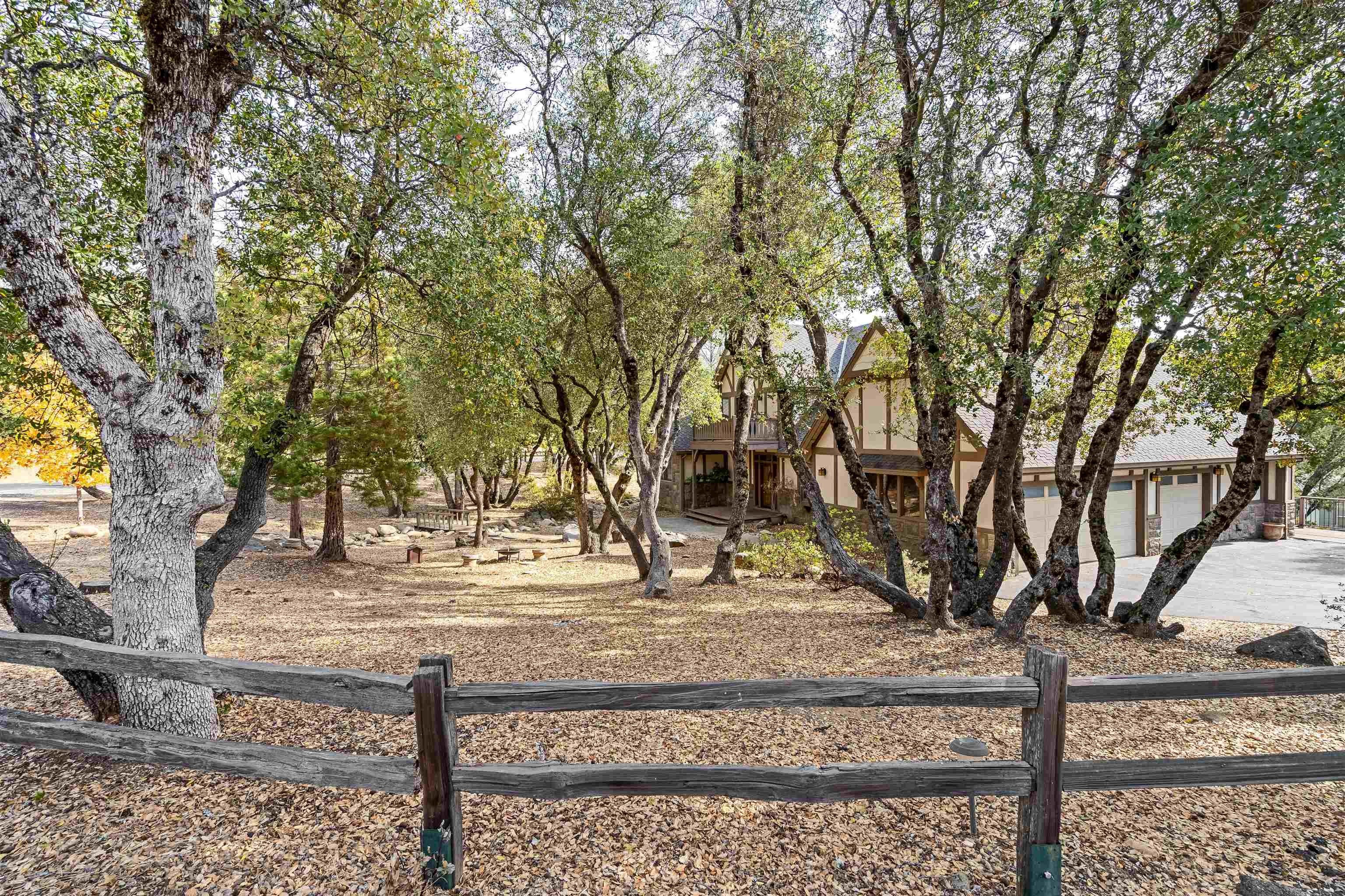 Sonora, California, 95370, United States, 4 Bedrooms Bedrooms, ,3 BathroomsBathrooms,Residential,For Sale,2008617