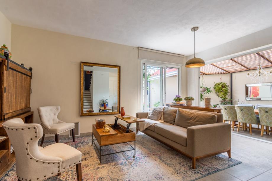 San Miguel de Allende, Guanajuato, 37713, Mexico, 3 Bedrooms Bedrooms, ,5 BathroomsBathrooms,Residential,For Sale,1714548