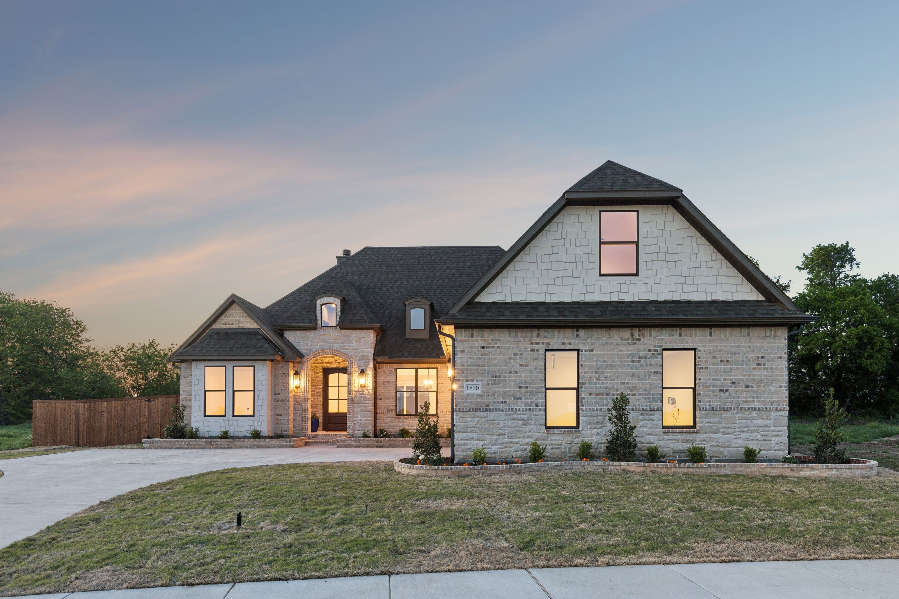  Knolltop Luxury Laden New Build in Heritage Crossing by Willow Haven - 物件實景