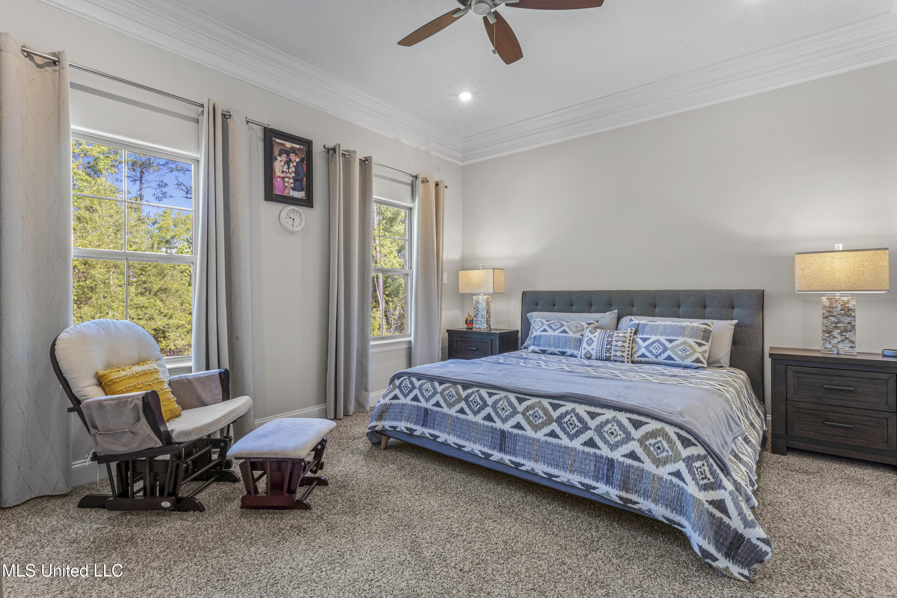 Ocean Springs, Mississippi, 39564, United States, 5 Bedrooms Bedrooms, ,3 BathroomsBathrooms,Residential,For Sale,1805037