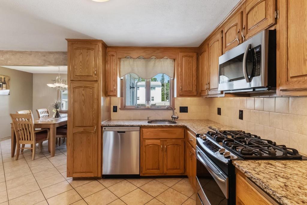 Malden, Massachusetts, 02148, United States, ,Residential,For Sale,1865038