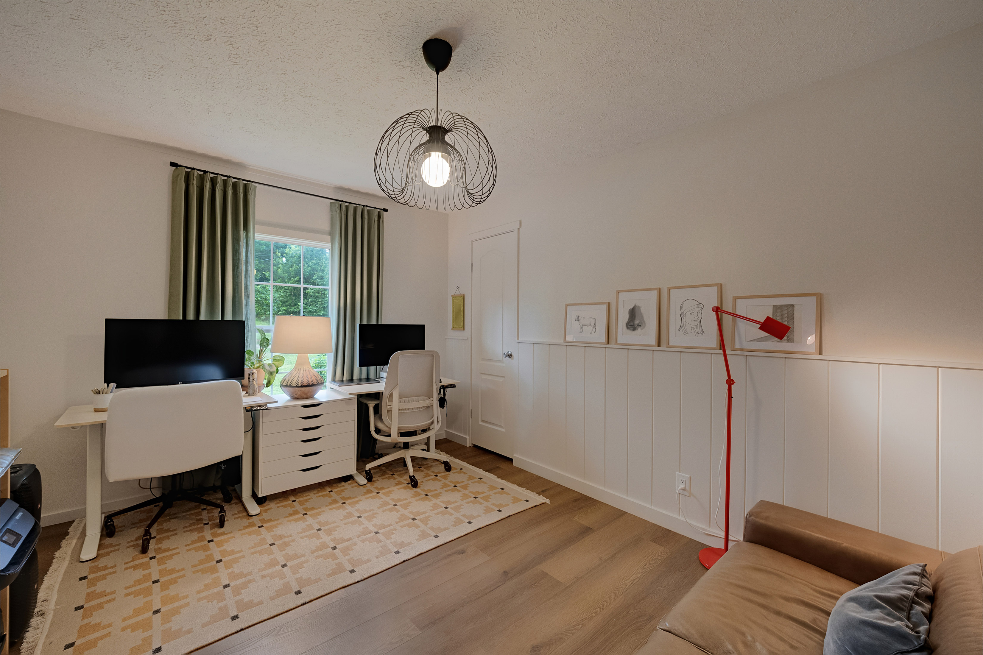  Completely Refreshed Home on Five Private Acres - 物件實景