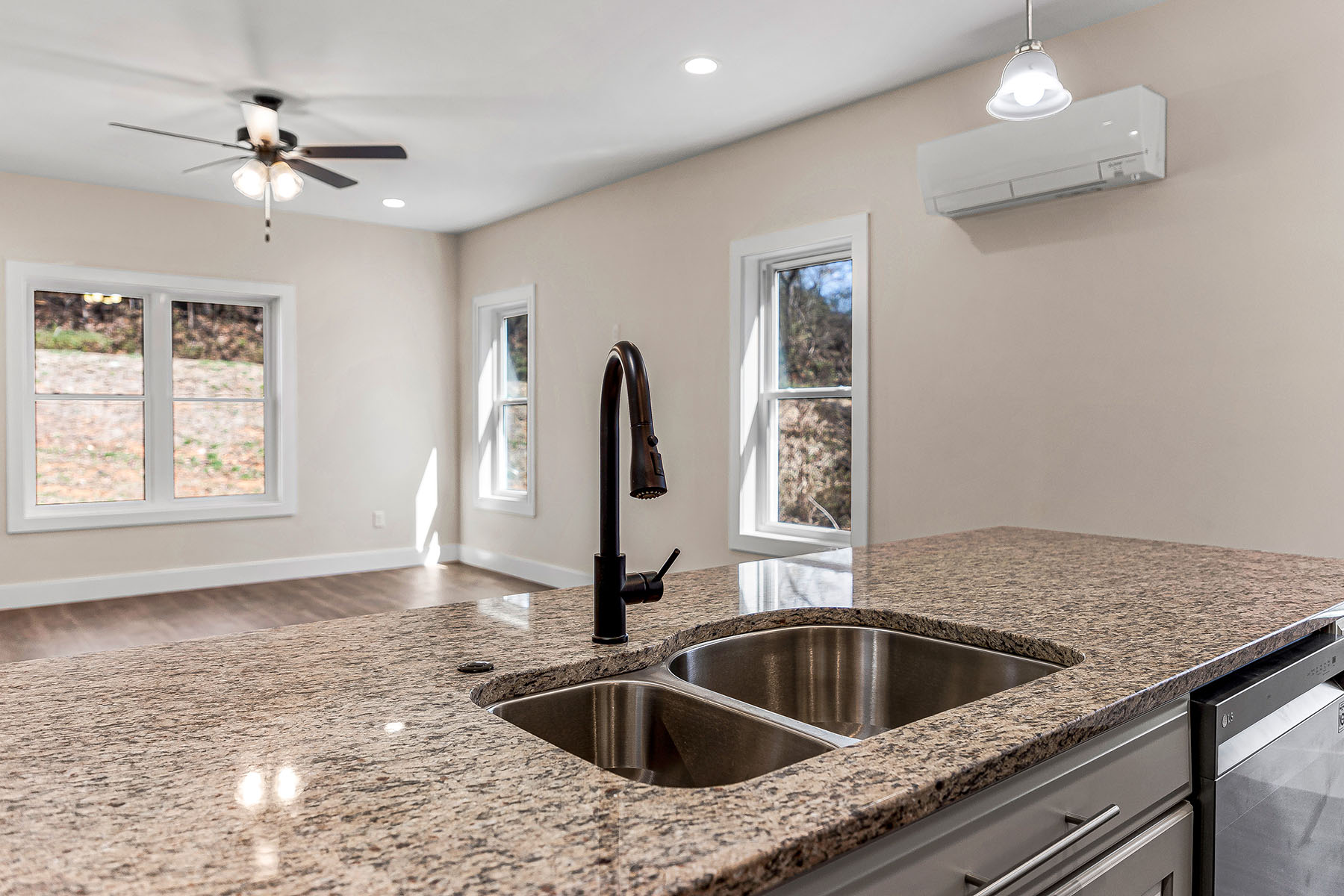  ASHEVILLE - 物件實景