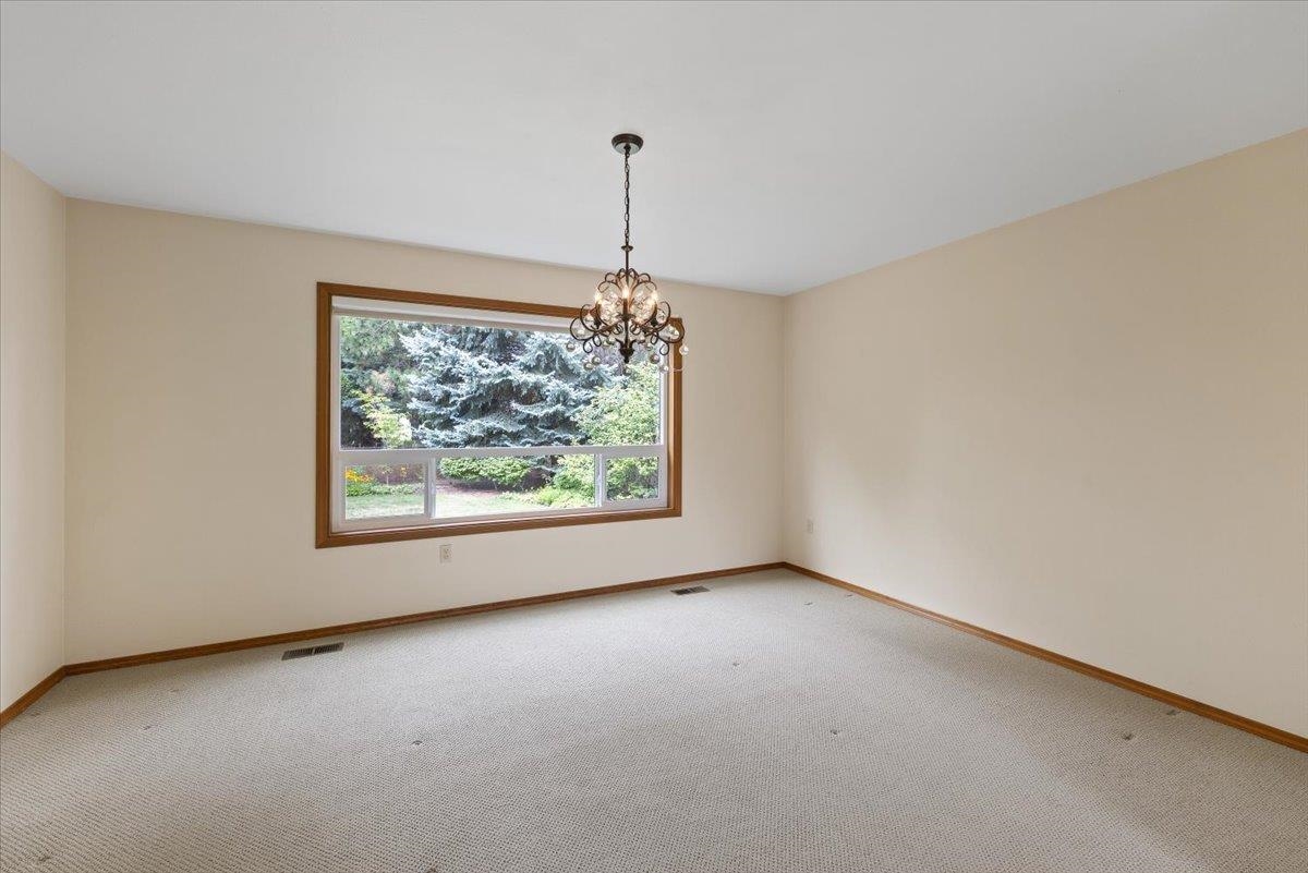 Spokane, Washington, 99223, United States, 4 Bedrooms Bedrooms, ,3 BathroomsBathrooms,Residential,For Sale,1950808