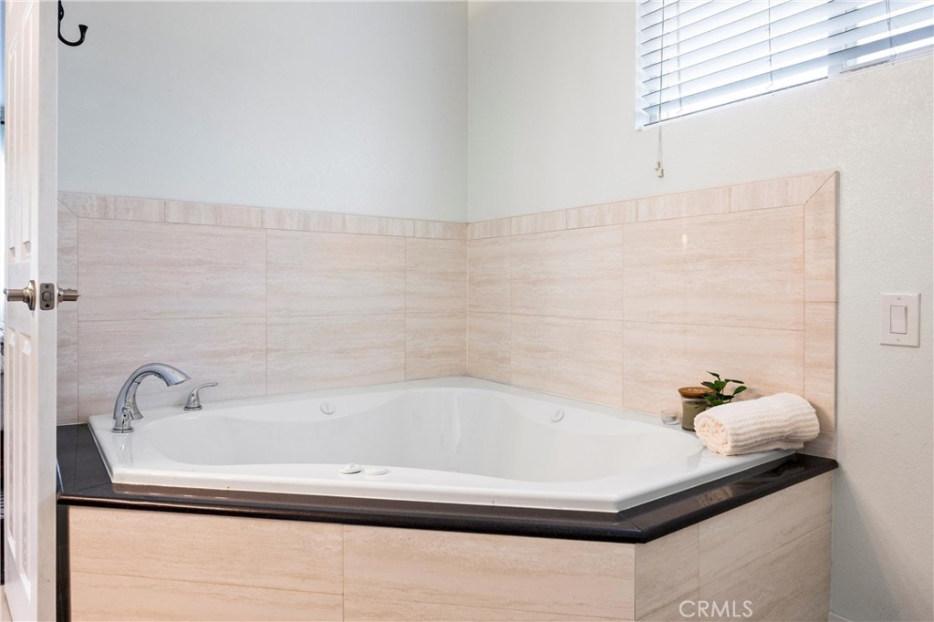 Rowland Heights, California, 91748, United States, 4 Bedrooms Bedrooms, ,2 BathroomsBathrooms,Residential,For Sale,1914666