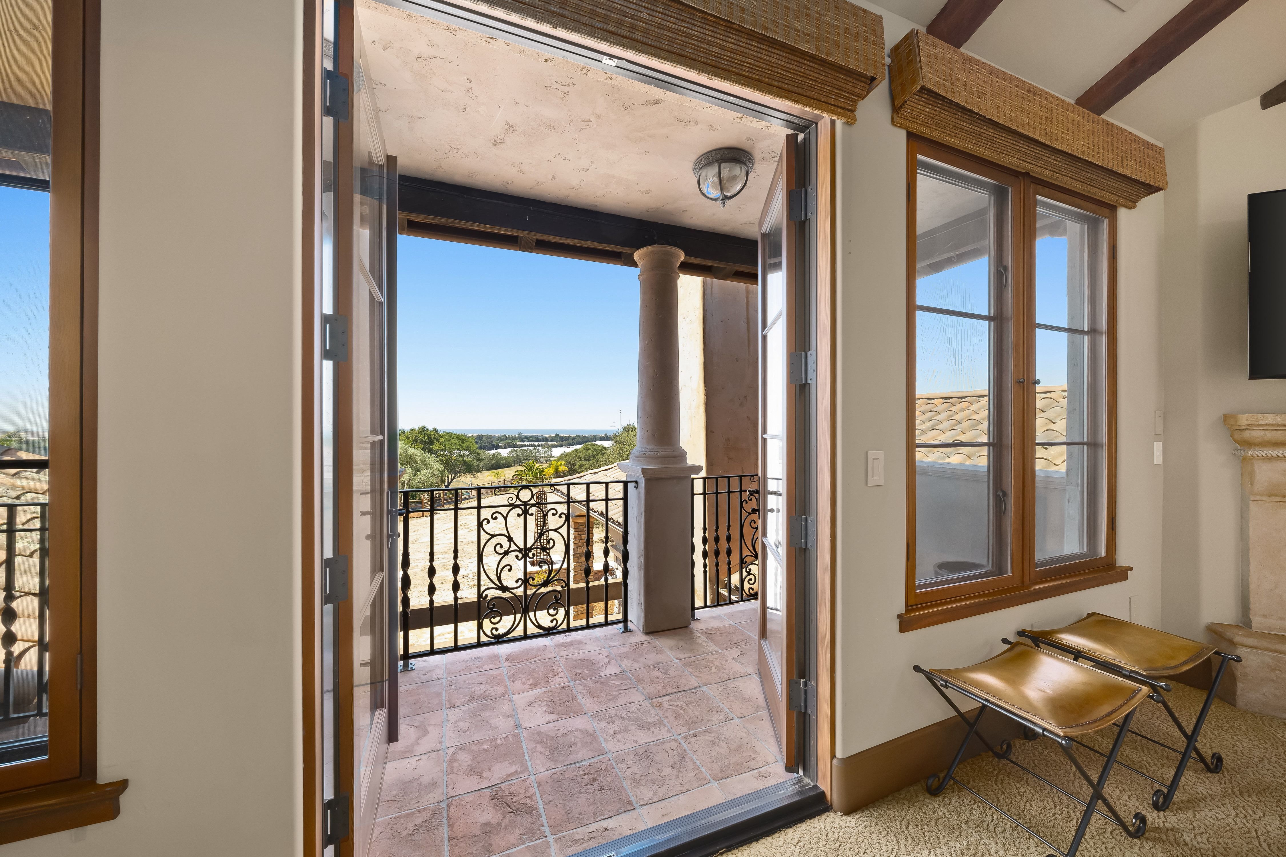  Tuscan Coastal Estate with Panoramic Ocean Views - 物件實景