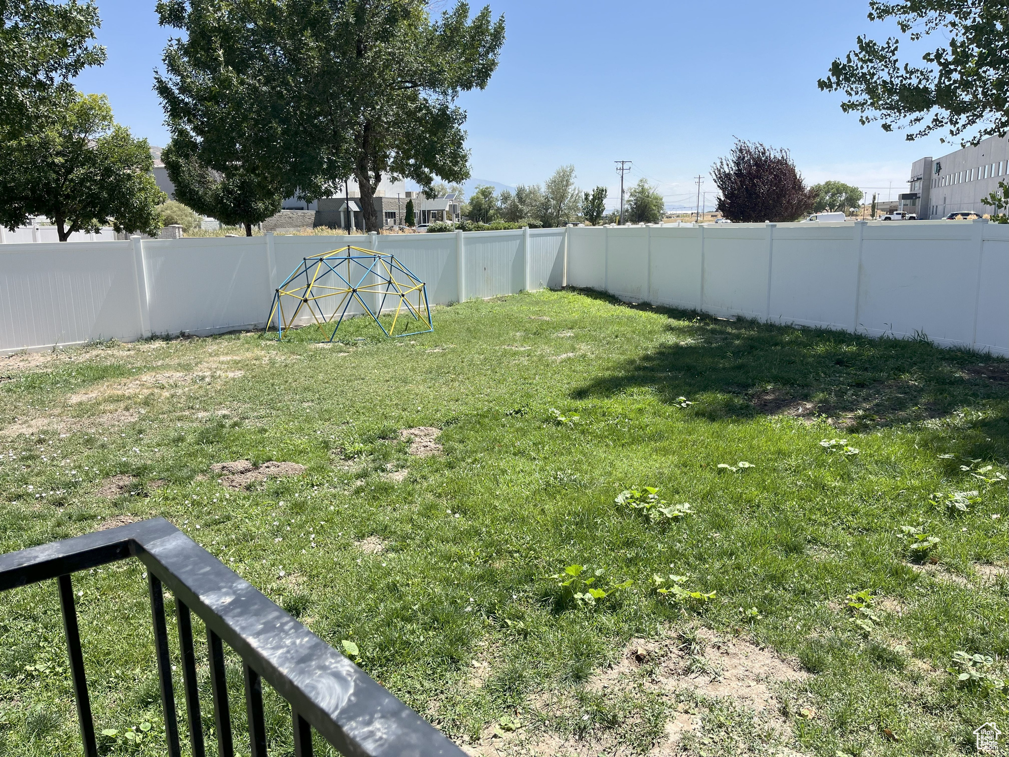 North Salt Lake, Utah, 84054, United States, 3 Bedrooms Bedrooms, ,3 BathroomsBathrooms,Residential,For Sale,1919524
