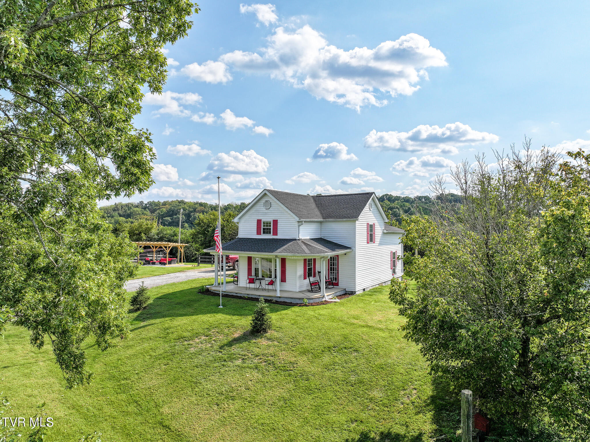 Greeneville, Tennessee, 37745, United States, 3 Bedrooms Bedrooms, ,3 BathroomsBathrooms,Residential,For Sale,2039547