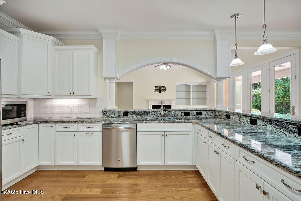 Leland, North Carolina, 28451, United States, 3 Bedrooms Bedrooms, ,3 BathroomsBathrooms,Residential,For Sale,1793854