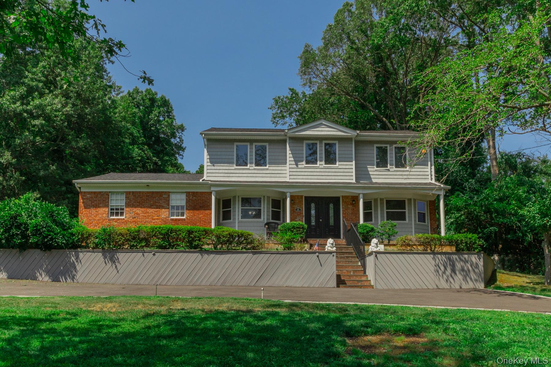 Smithtown, New York, 11787, United States, 4 Bedrooms Bedrooms, ,3 BathroomsBathrooms,Residential,For Sale,1907417