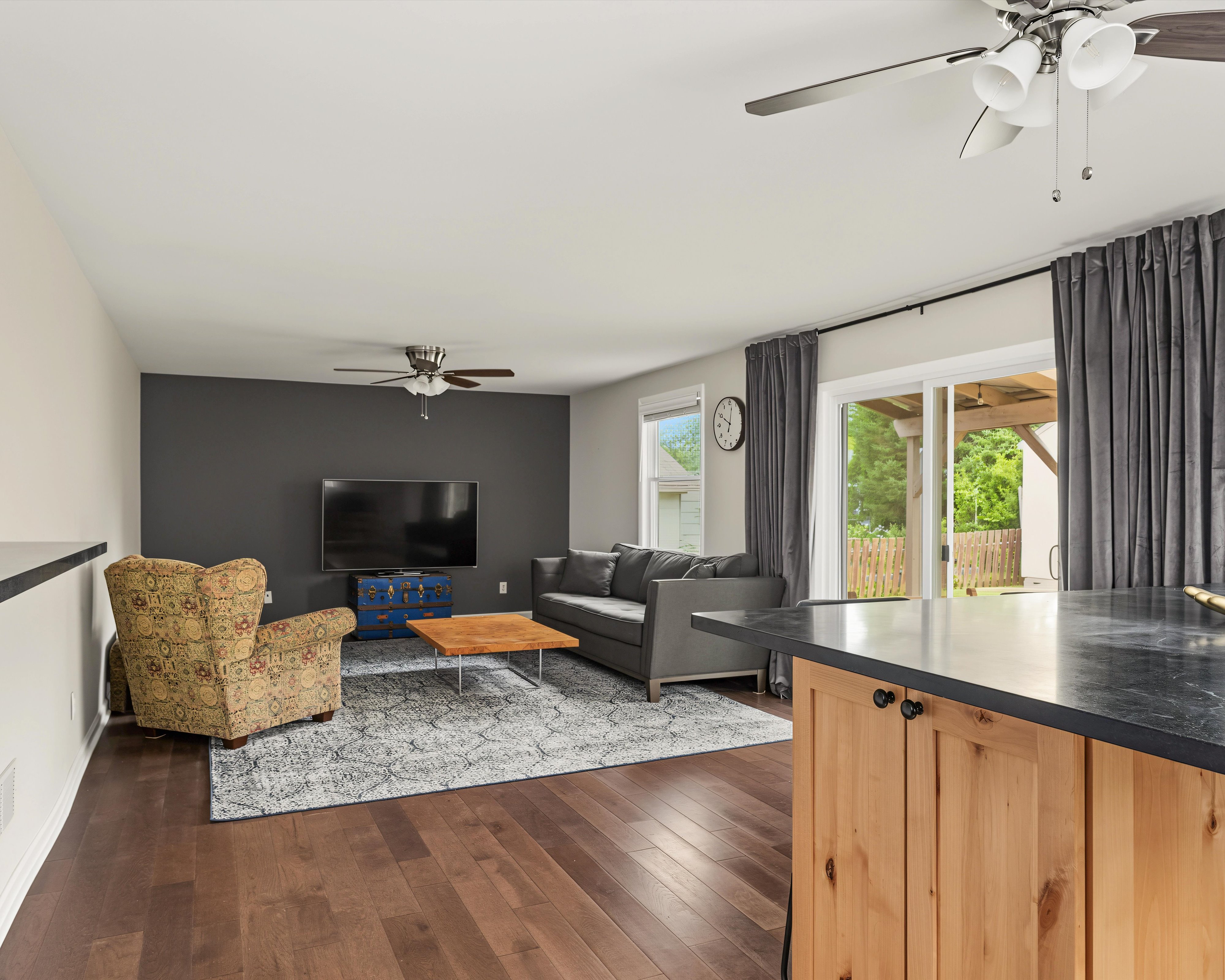 303 Cedar Road, Hellertown, PA 18055 - 物件實景