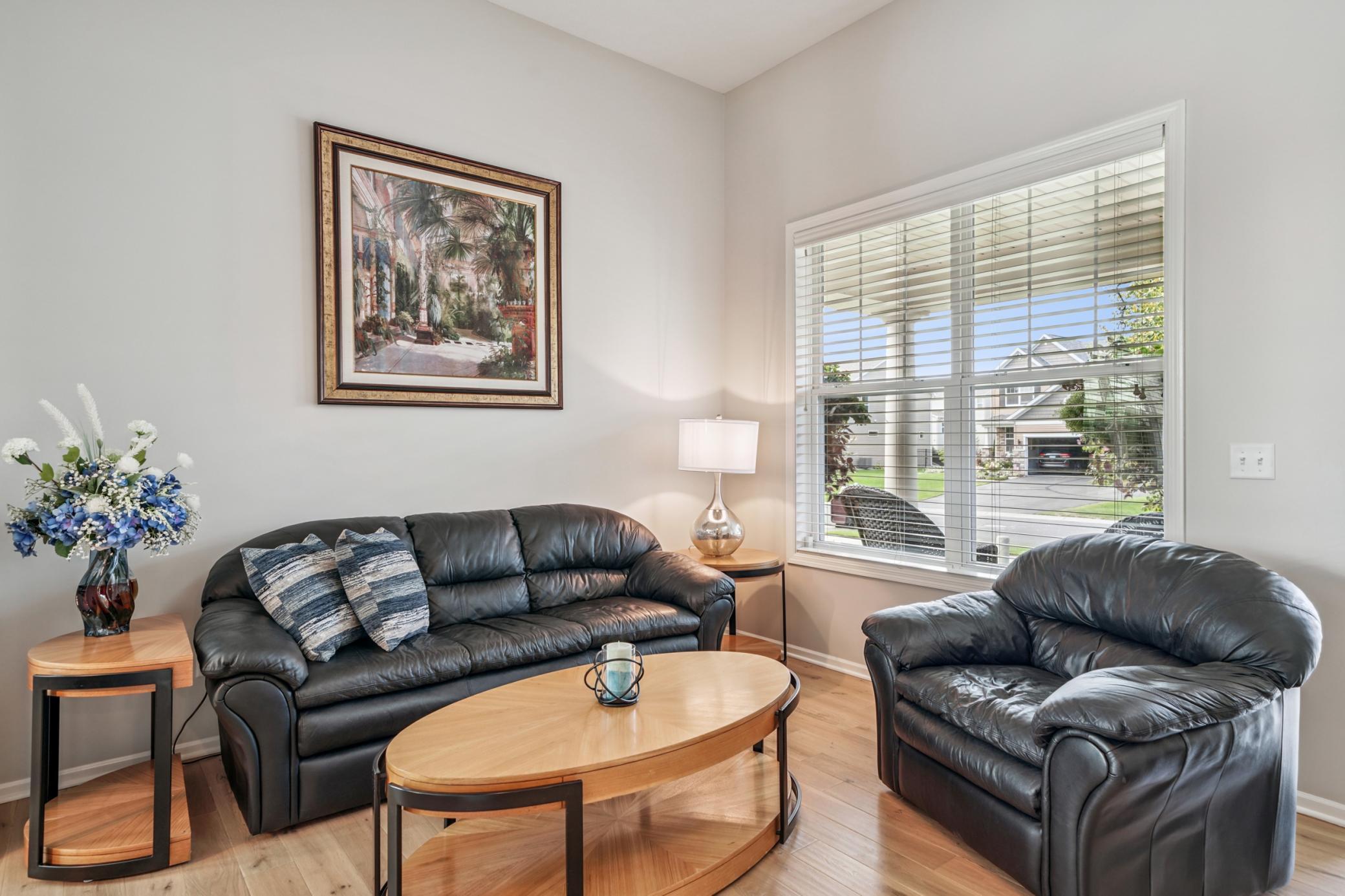 Chanhassen, Minnesota, 55317, United States, 5 Bedrooms Bedrooms, ,3 BathroomsBathrooms,Residential,For Sale,1938823