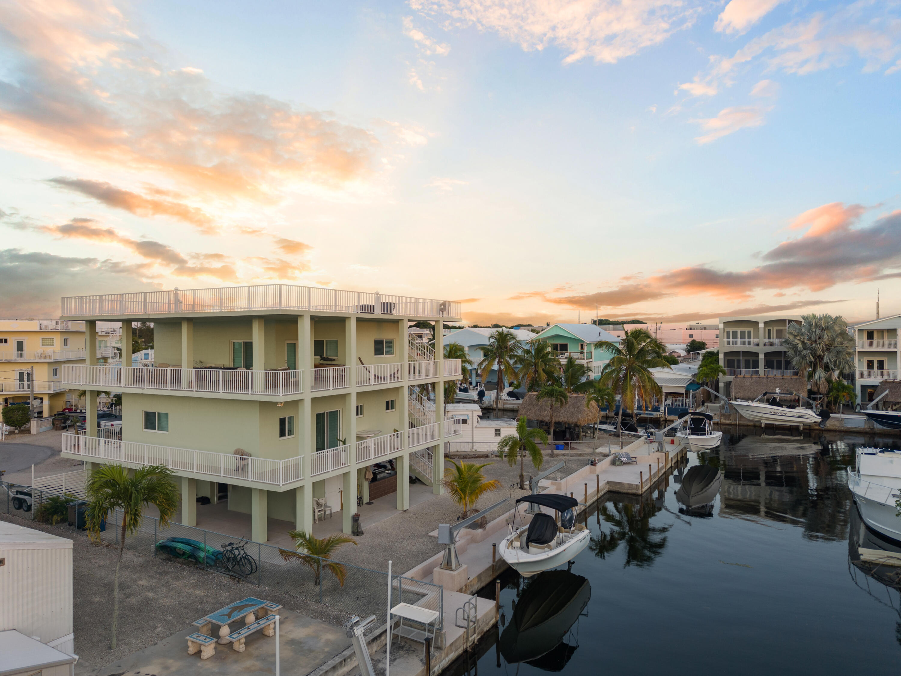 Key Largo, Florida, 33037, United States, 3 Bedrooms Bedrooms, ,3 BathroomsBathrooms,Residential,For Sale,2013571