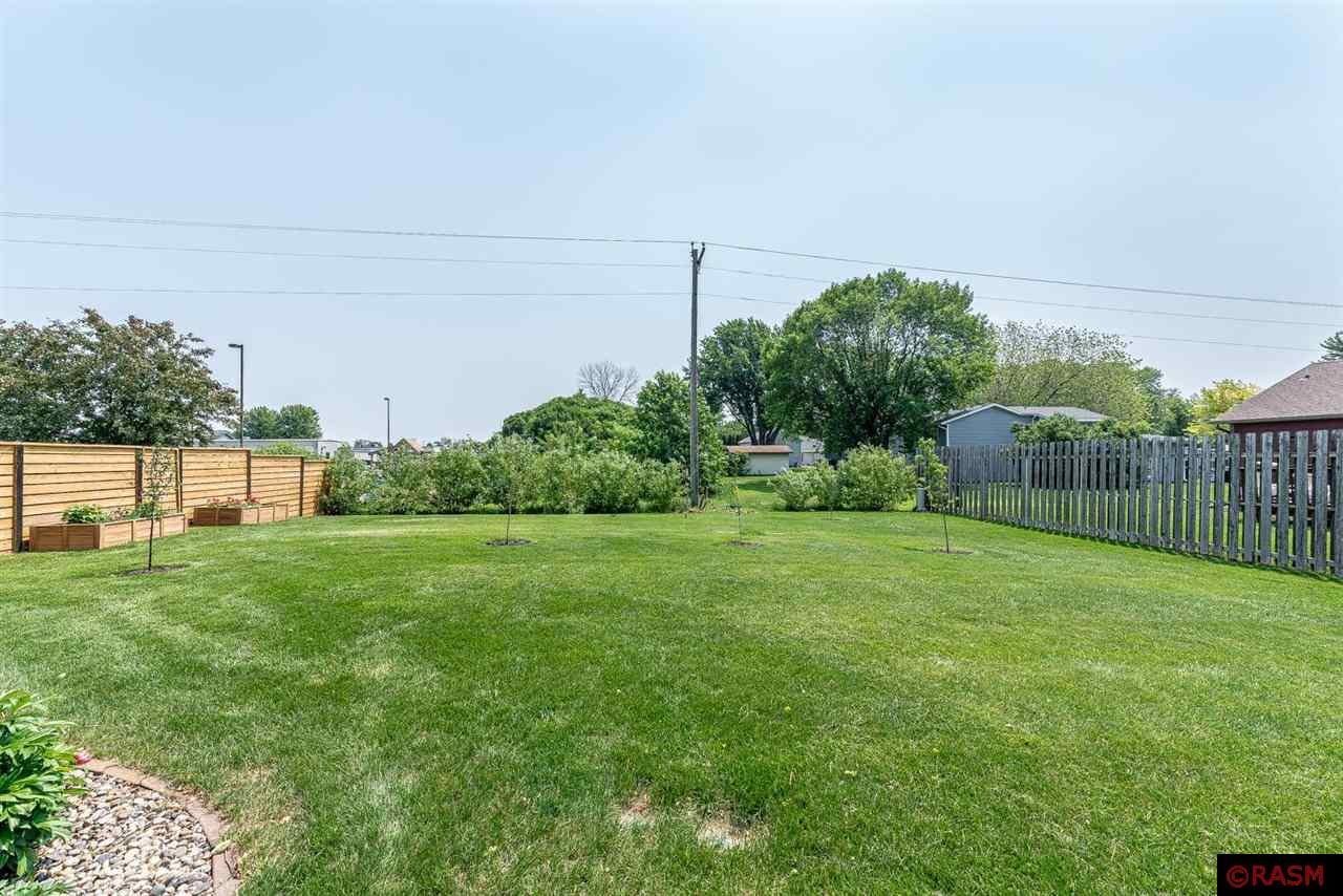 Mankato, Minnesota, 56001, United States, 4 Bedrooms Bedrooms, ,3 BathroomsBathrooms,Residential,For Sale,1879364