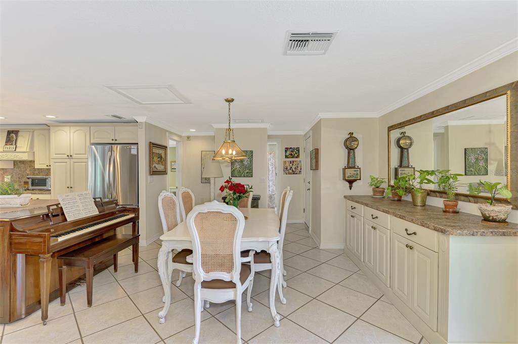 Nokomis, Florida, 34275, United States, 2 Bedrooms Bedrooms, ,2 BathroomsBathrooms,Residential,For Sale,1760306