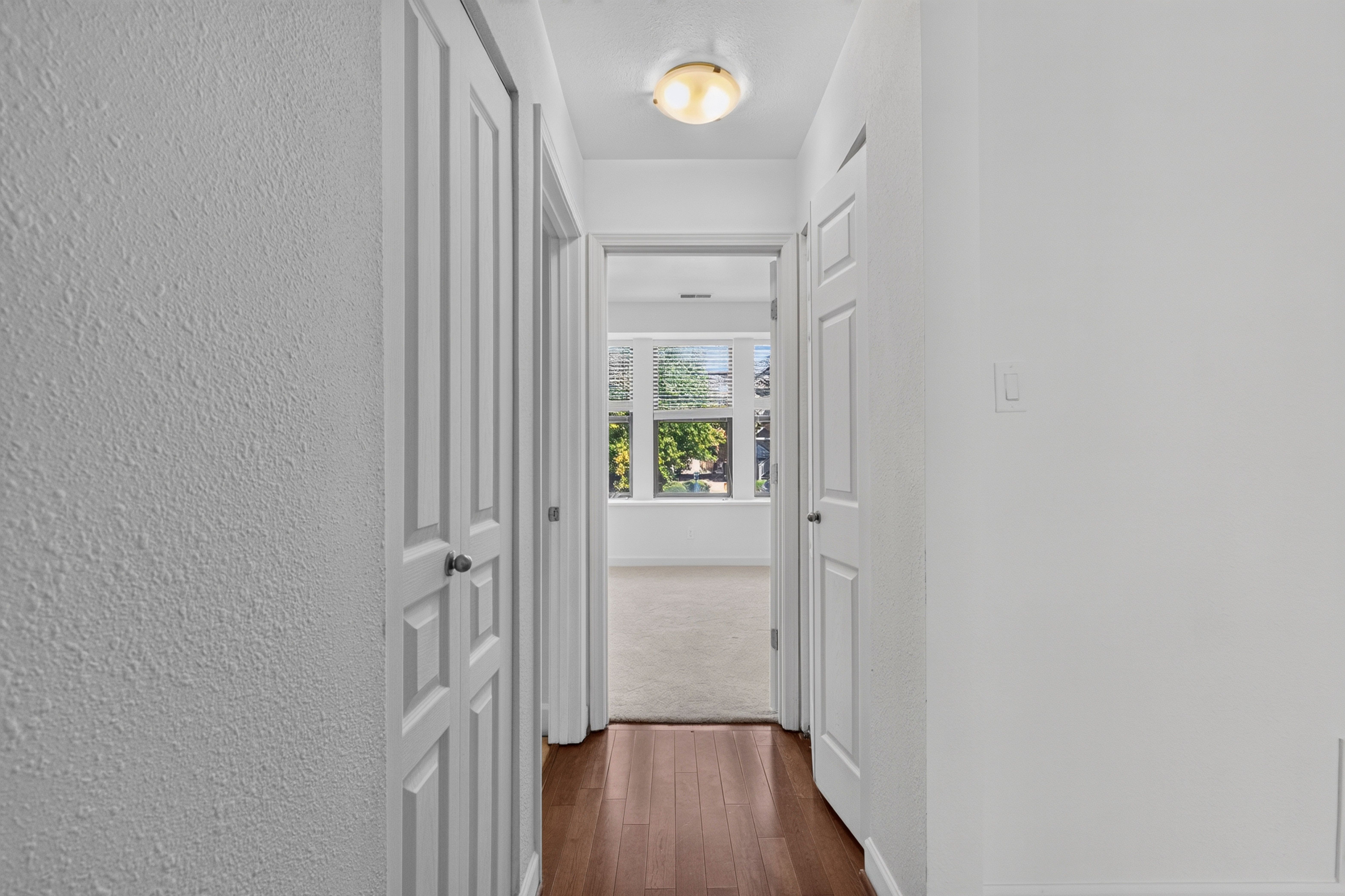  Beautifully maintained first-floor condo. - 物件實景