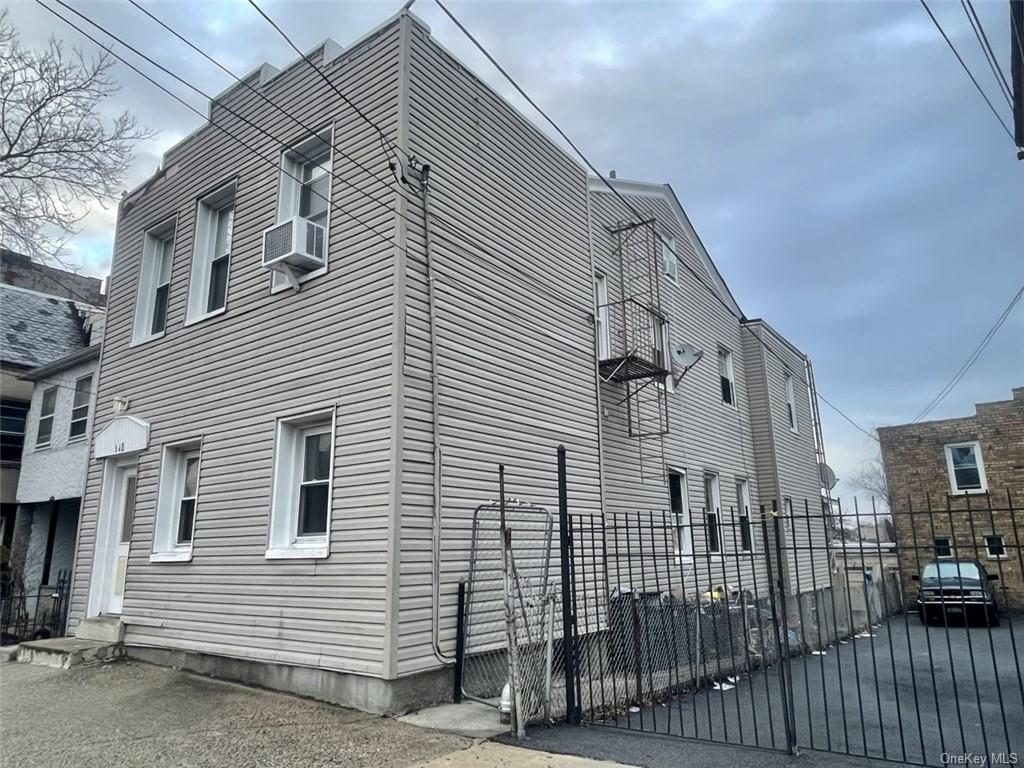 125 North 5th Avenue, Mount Vernon, New York, 10550, United States, 6 Bedrooms Bedrooms, ,5 BathroomsBathrooms,Residential,For Sale,125 North 5th Avenue,1217791