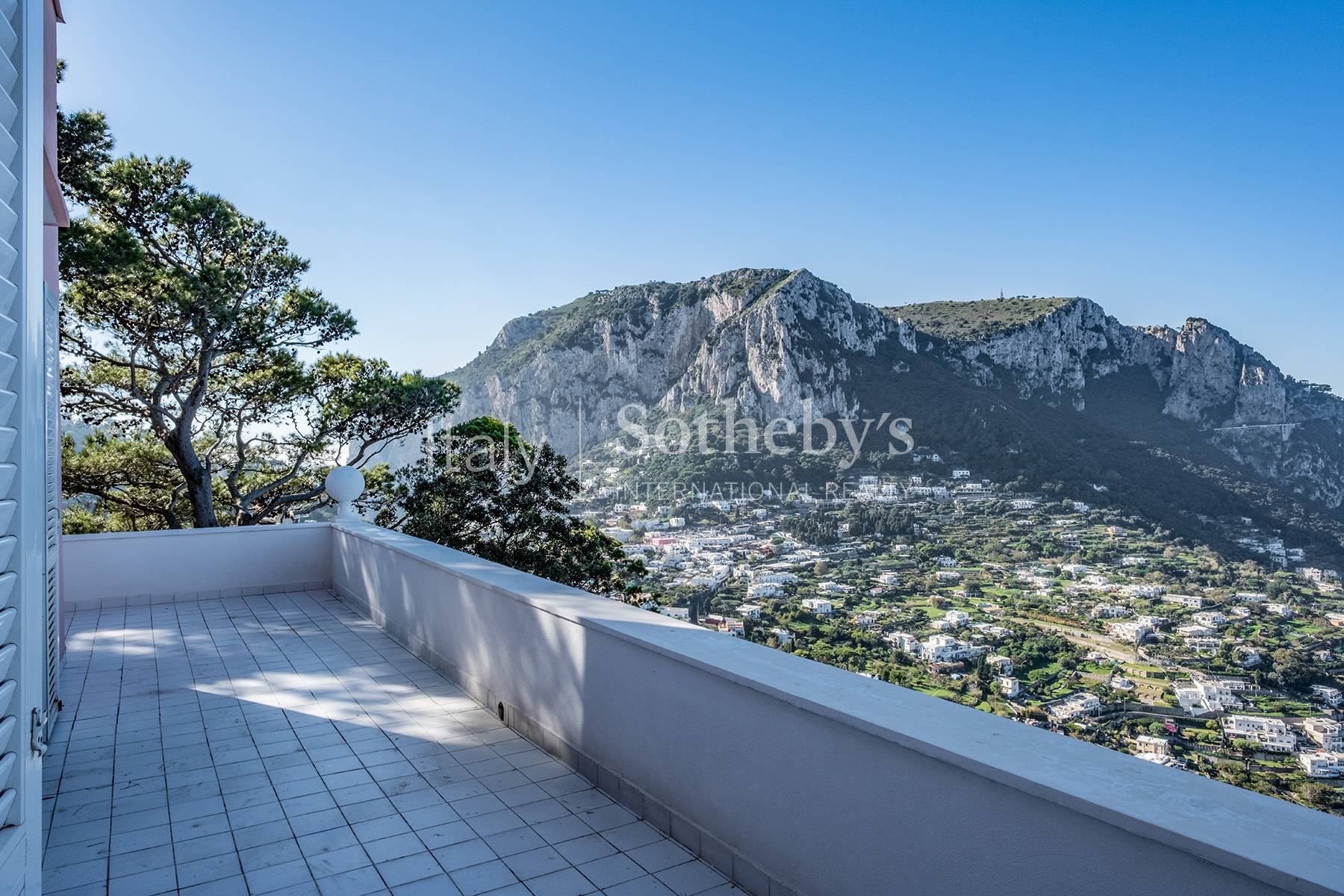  Monumental villa overlooking the sea of Capri - 物件實景
