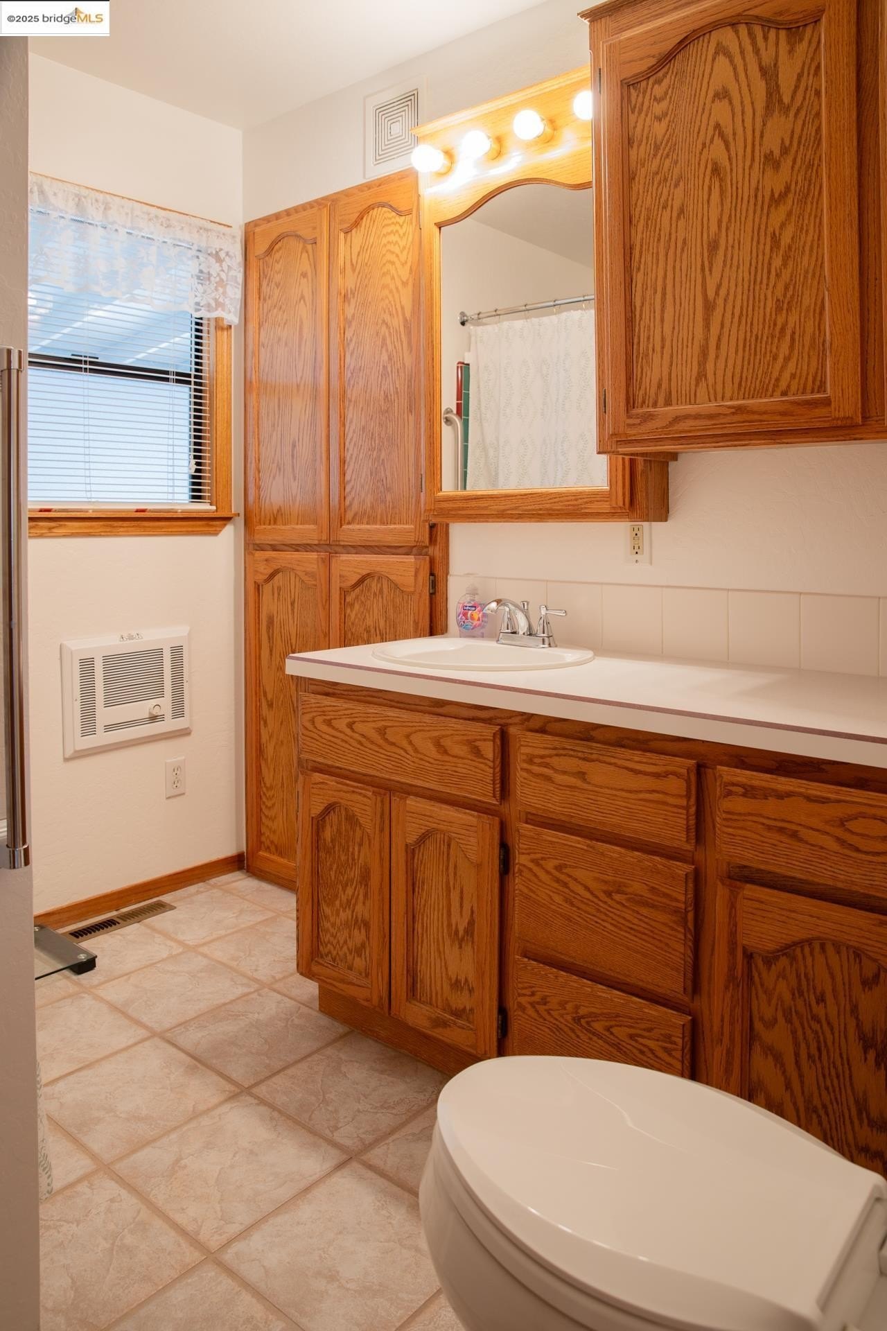 Twain Harte, California, 95383, United States, 3 Bedrooms Bedrooms, ,2 BathroomsBathrooms,Residential,For Sale,1976864