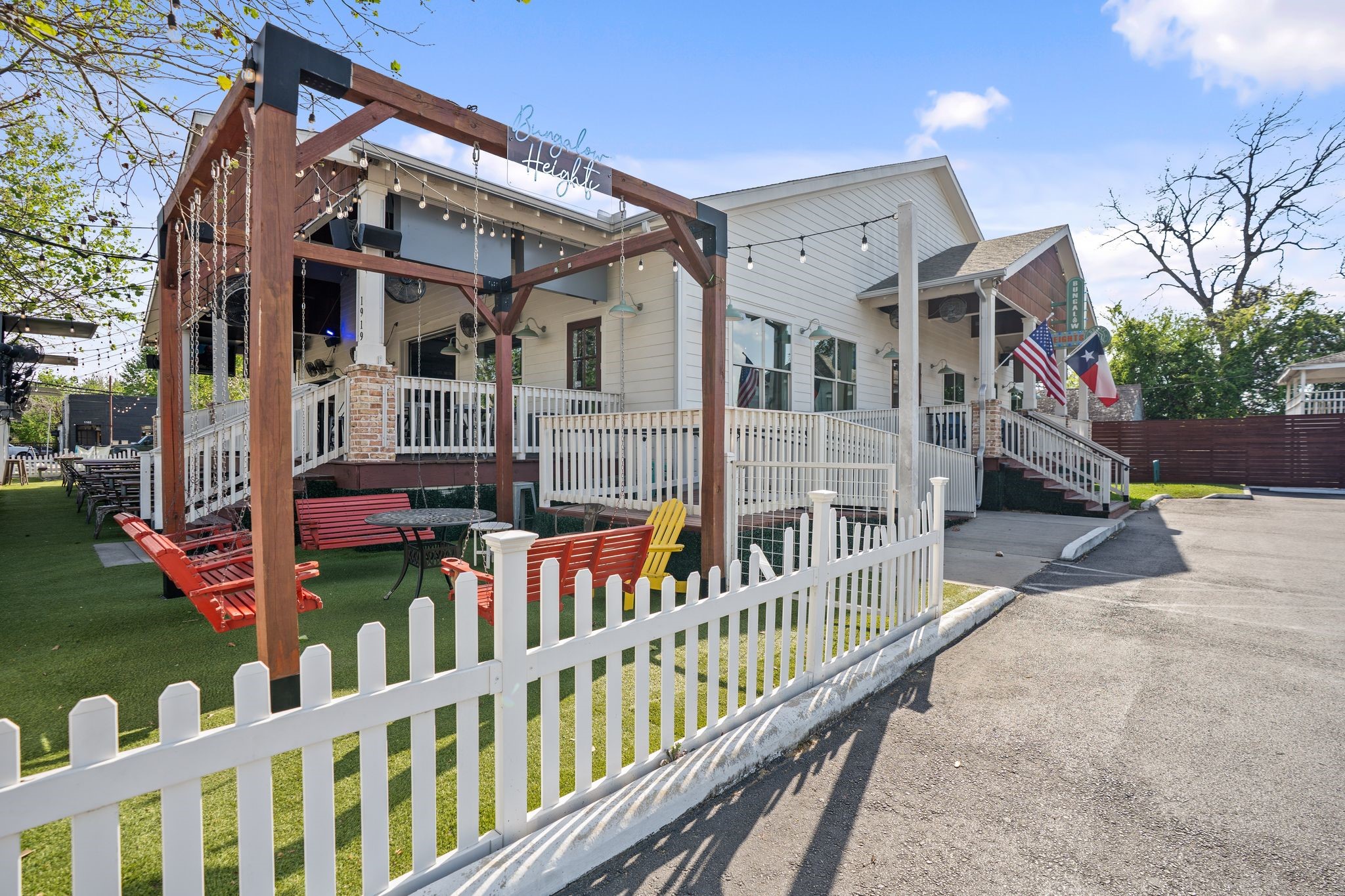  2316 Beall Street - 物件實景