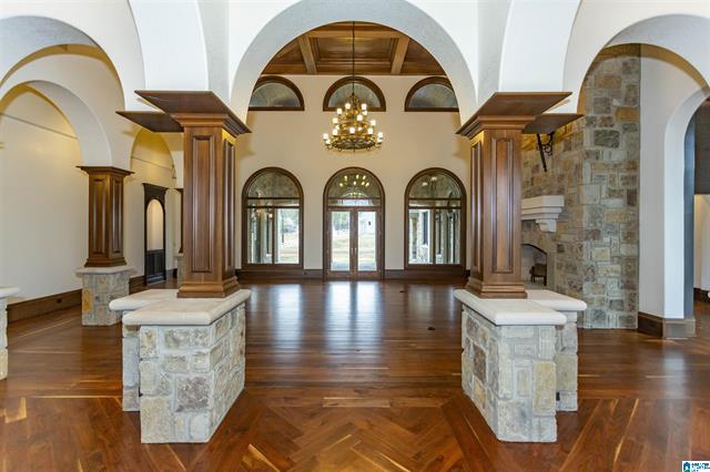 Calera, Alabama, 35040, United States, 5 Bedrooms Bedrooms, ,6 BathroomsBathrooms,Residential,For Sale,2006341