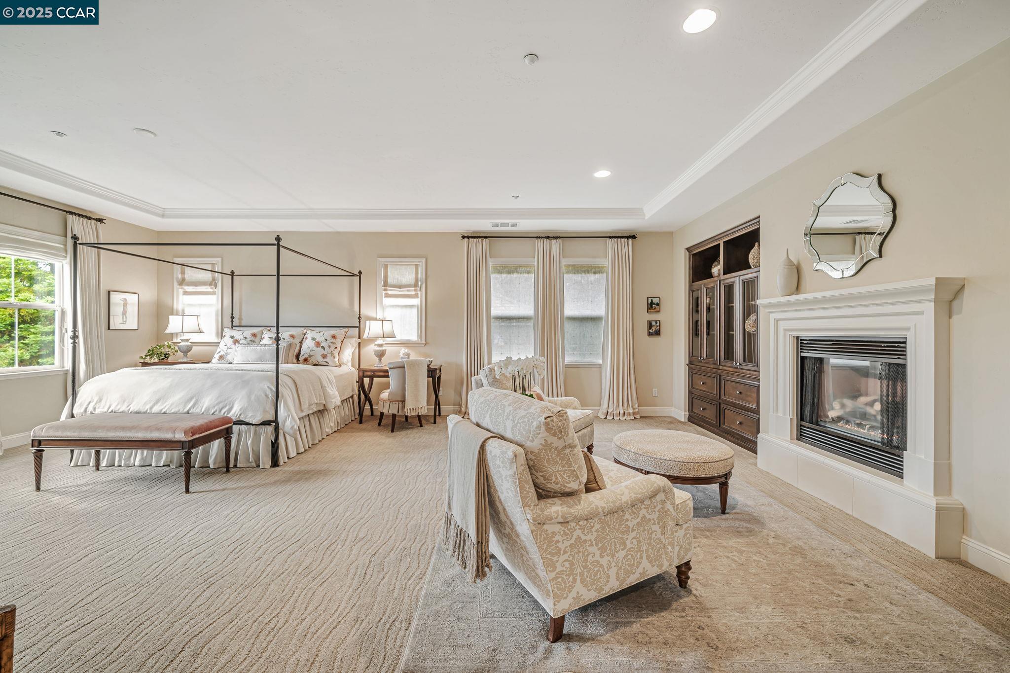 Danville, California, 94526, United States, 6 Bedrooms Bedrooms, ,6 BathroomsBathrooms,Residential,For Sale,1901970