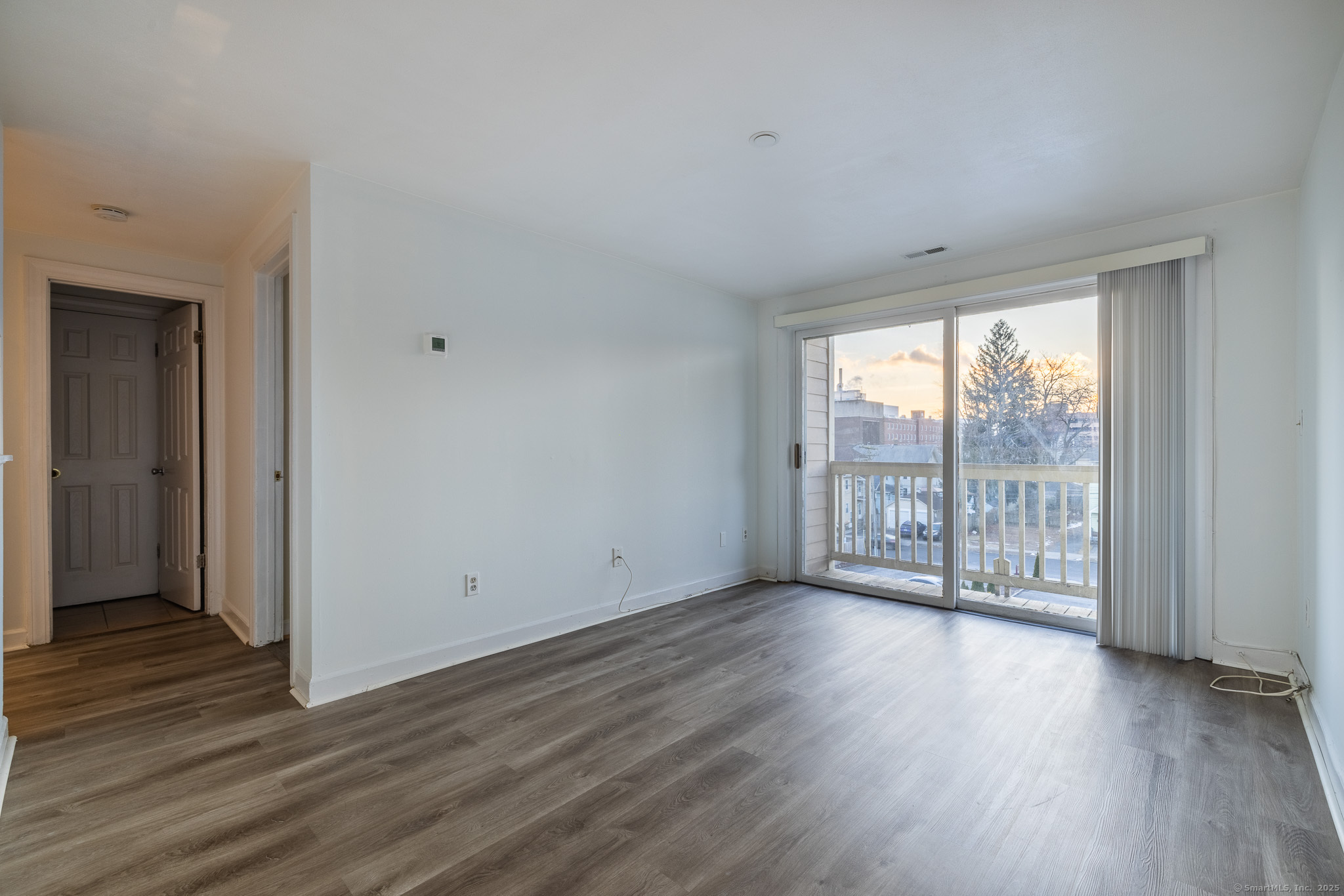 Lindley St, Bridgeport, CT 06606 #1