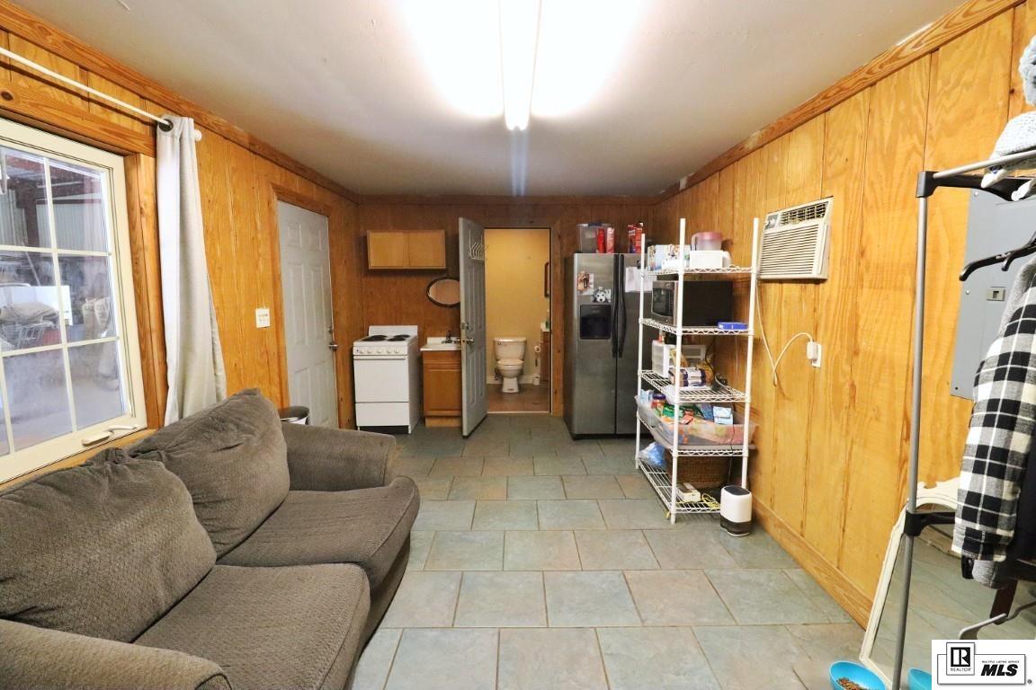 West Monroe, Louisiana, 71291, United States, 5 Bedrooms Bedrooms, ,5 BathroomsBathrooms,Residential,For Sale,1794590