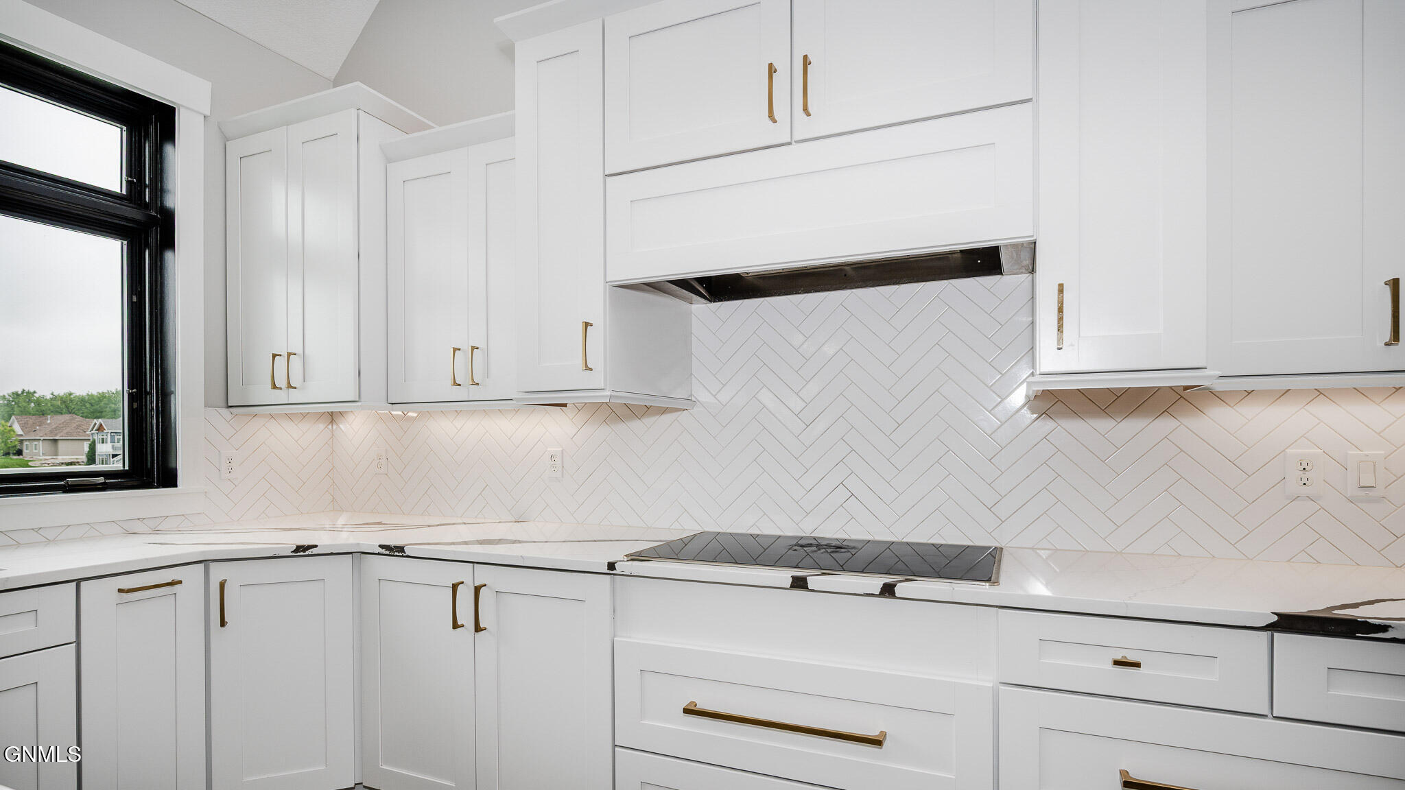 Bismarck, North Dakota, 58504, United States, 6 Bedrooms Bedrooms, ,4 BathroomsBathrooms,Residential,For Sale,1982102