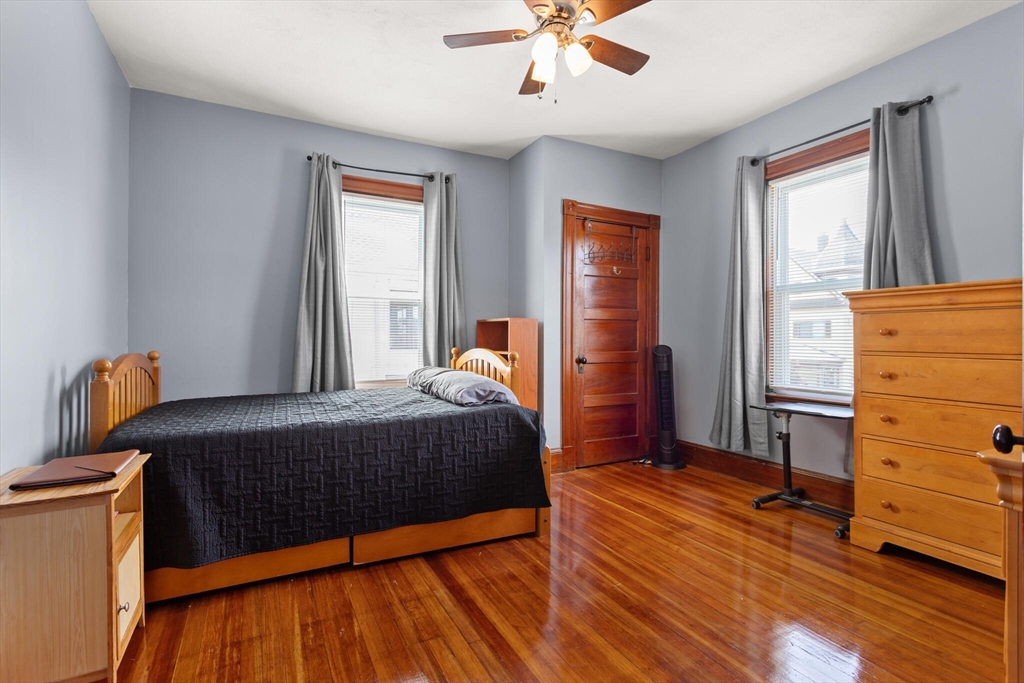 Medford, Massachusetts, 02155, United States, 4 Bedrooms Bedrooms, ,3 BathroomsBathrooms,Residential,For Sale,1923134