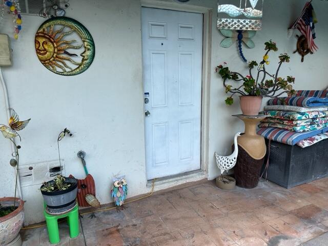 Miami Gardens, Florida, 33169, United States, 3 Bedrooms Bedrooms, ,2 BathroomsBathrooms,Residential,For Sale,1905541