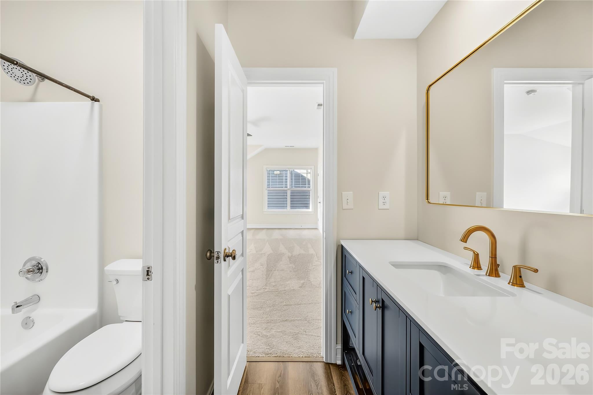Cornelius, North Carolina, 28031, United States, 4 Bedrooms Bedrooms, ,4 BathroomsBathrooms,Residential,For Sale,2045190
