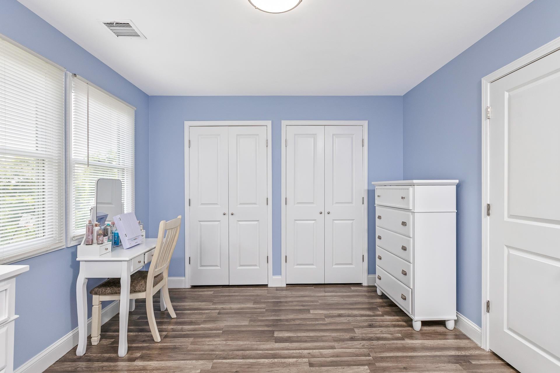 Shirley, New York, 11967, United States, 3 Bedrooms Bedrooms, ,2 BathroomsBathrooms,Residential,For Sale,1761697