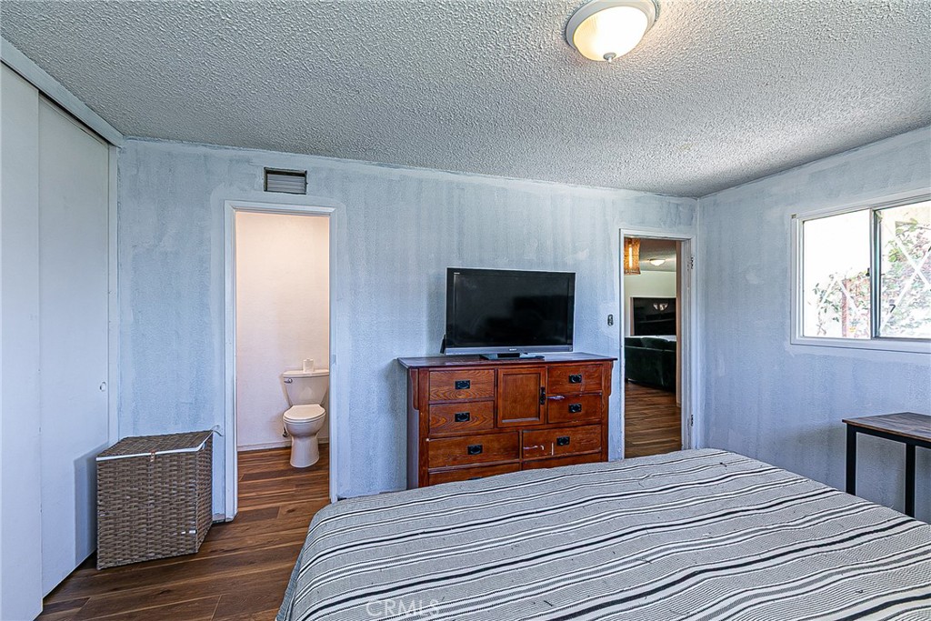 Santa Maria, California, 93455, United States, 3 Bedrooms Bedrooms, ,2 BathroomsBathrooms,Residential,For Sale,1895005