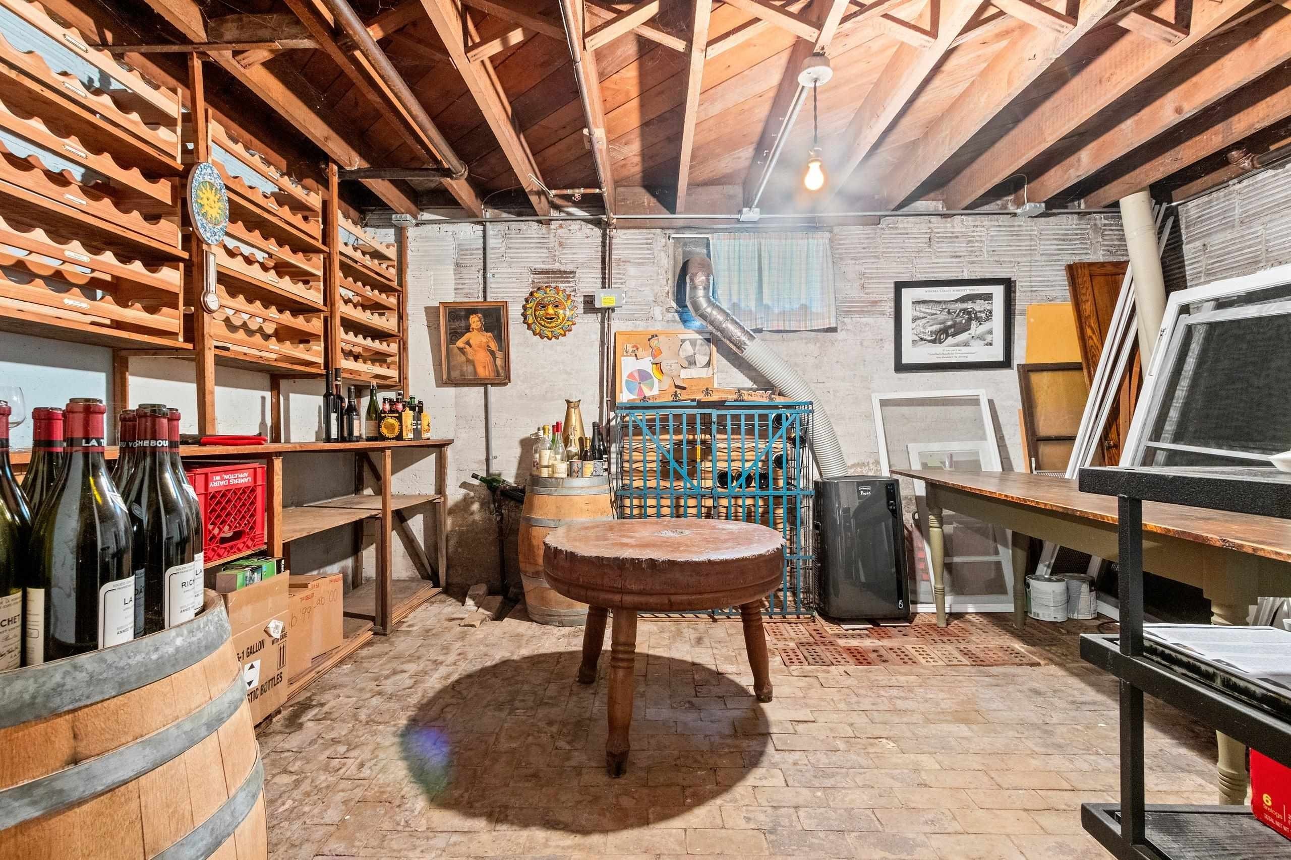 GREEN BAY, Wisconsin, 54301-3217, United States, 4 Bedrooms Bedrooms, ,3 BathroomsBathrooms,Residential,For Sale,1984503