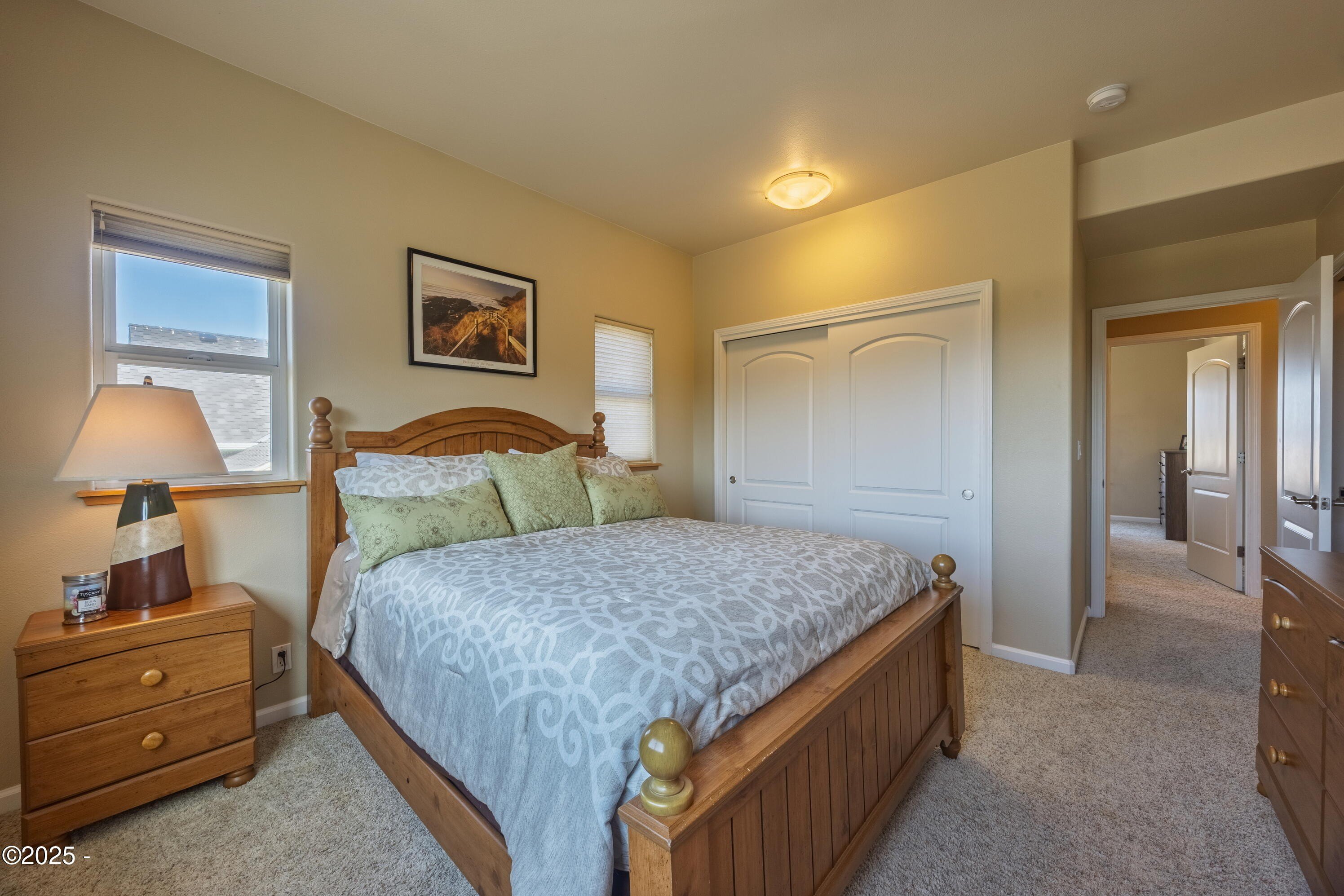 Lincoln City, Oregon, 97367, United States, 4 Bedrooms Bedrooms, ,Residential,For Sale,1793878