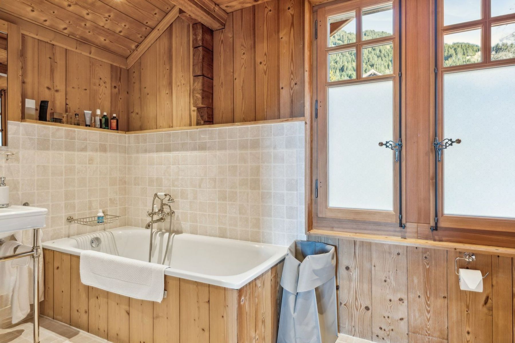  La Colline - Fully renovated chalet with character - 物件實景