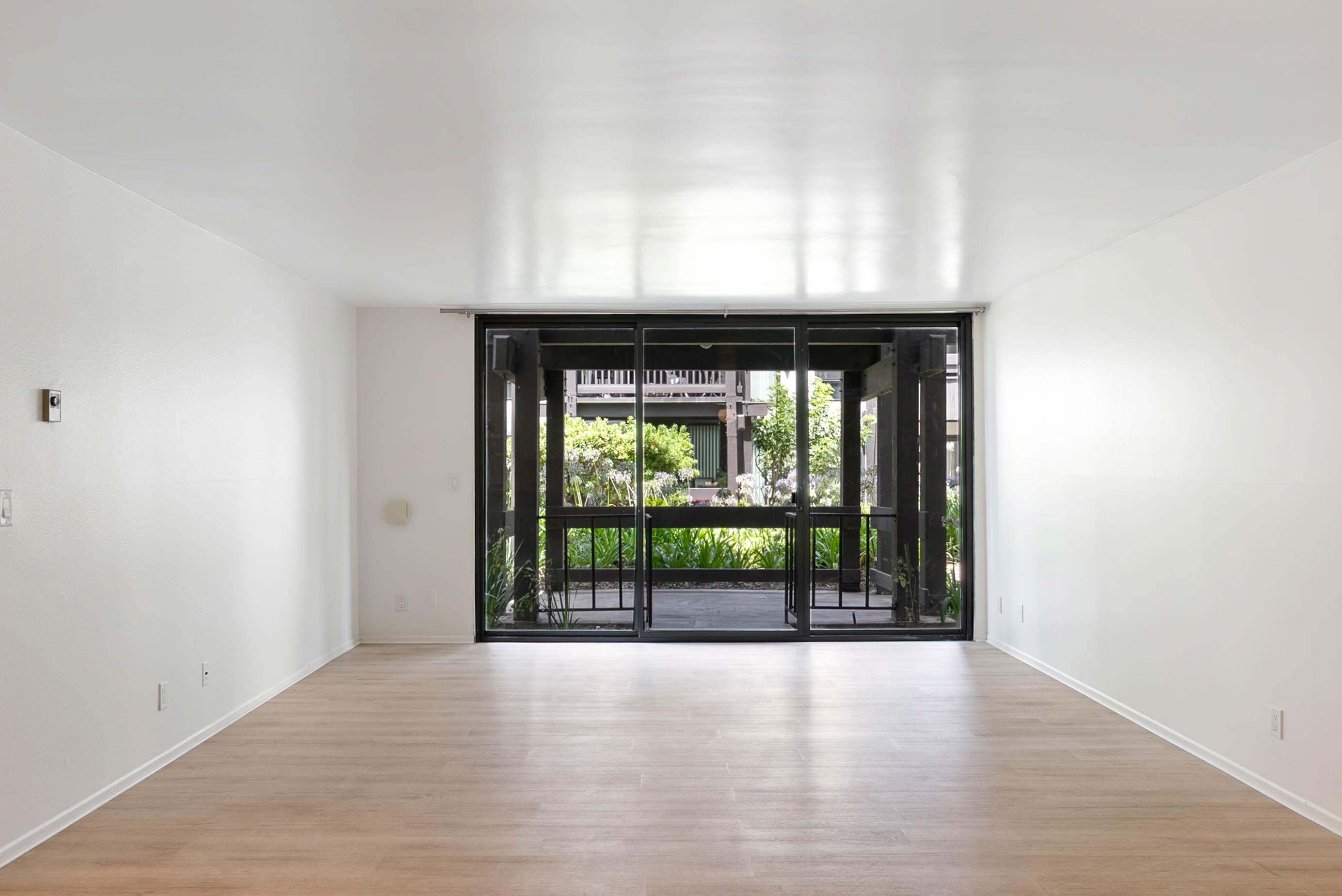  West 91st Street #E1146, Los Angeles, CA 90003 - 物件實景
