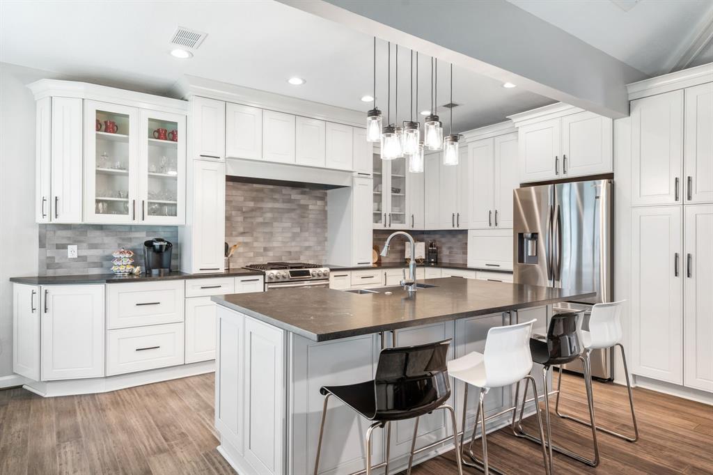 Dallas, Texas, 75287, United States, 3 Bedrooms Bedrooms, ,2 BathroomsBathrooms,Residential,For Sale,1902749