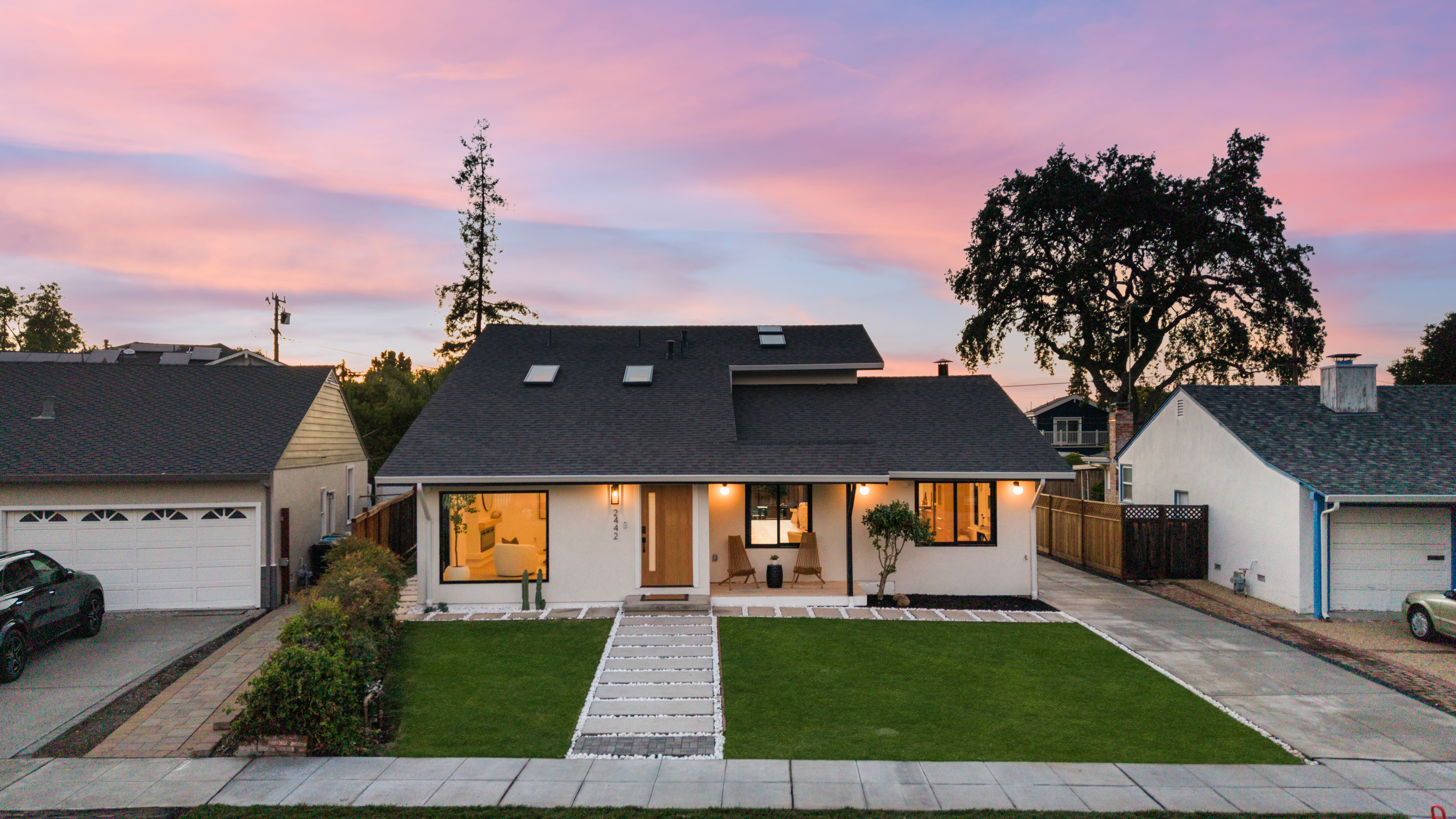  Expanded and Renovated Luxury Home - 物件實景