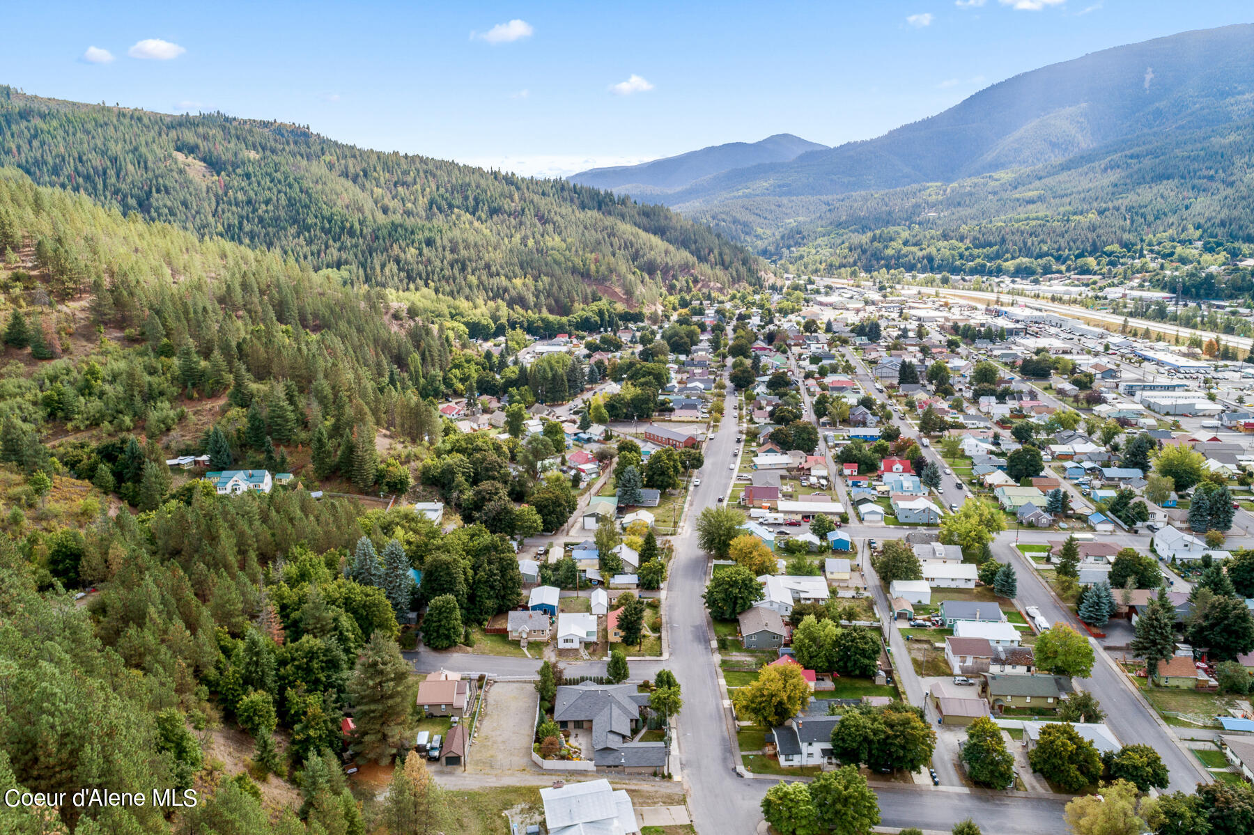 Kellogg, Idaho, 83837, United States, 3 Bedrooms Bedrooms, ,3 BathroomsBathrooms,Residential,For Sale,1915228