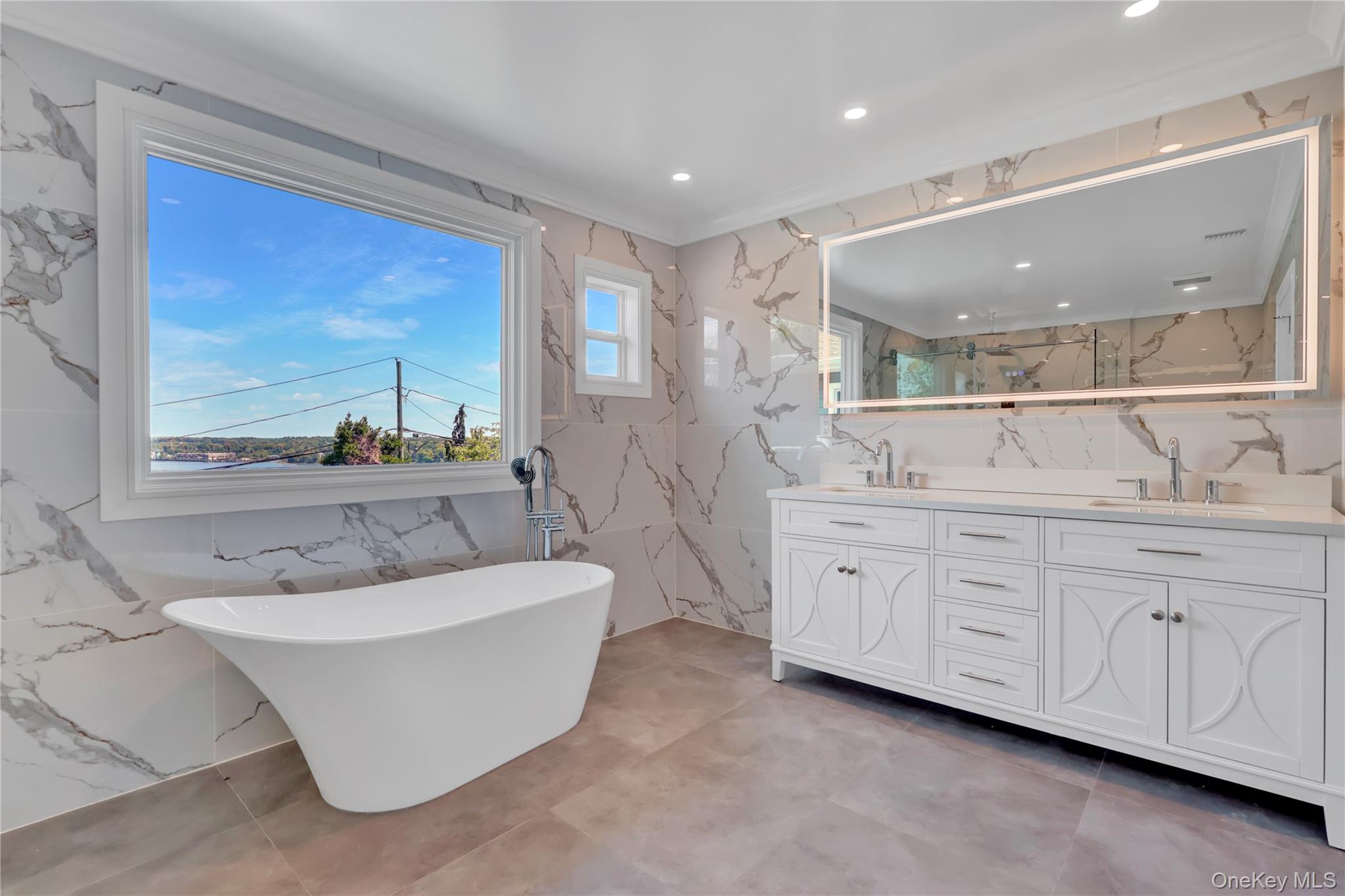  52 Woodland Road, Roslyn, NY 11576 - 物件實景