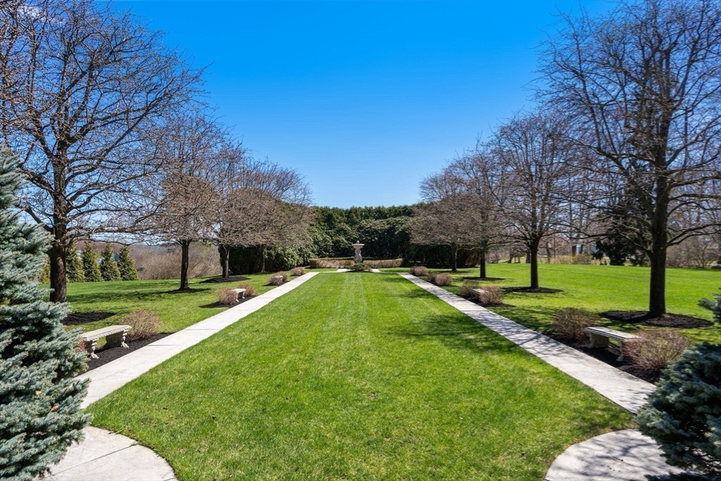 Beverly, Massachusetts, 01915, United States, 5 Bedrooms Bedrooms, ,8 BathroomsBathrooms,Residential,For Sale,1784465