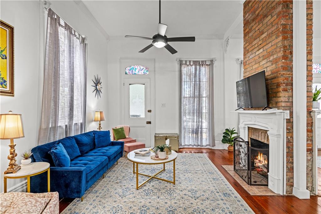 New Orleans, Louisiana, 70114, United States, 5 Bedrooms Bedrooms, ,2 BathroomsBathrooms,Residential,For Sale,1989356