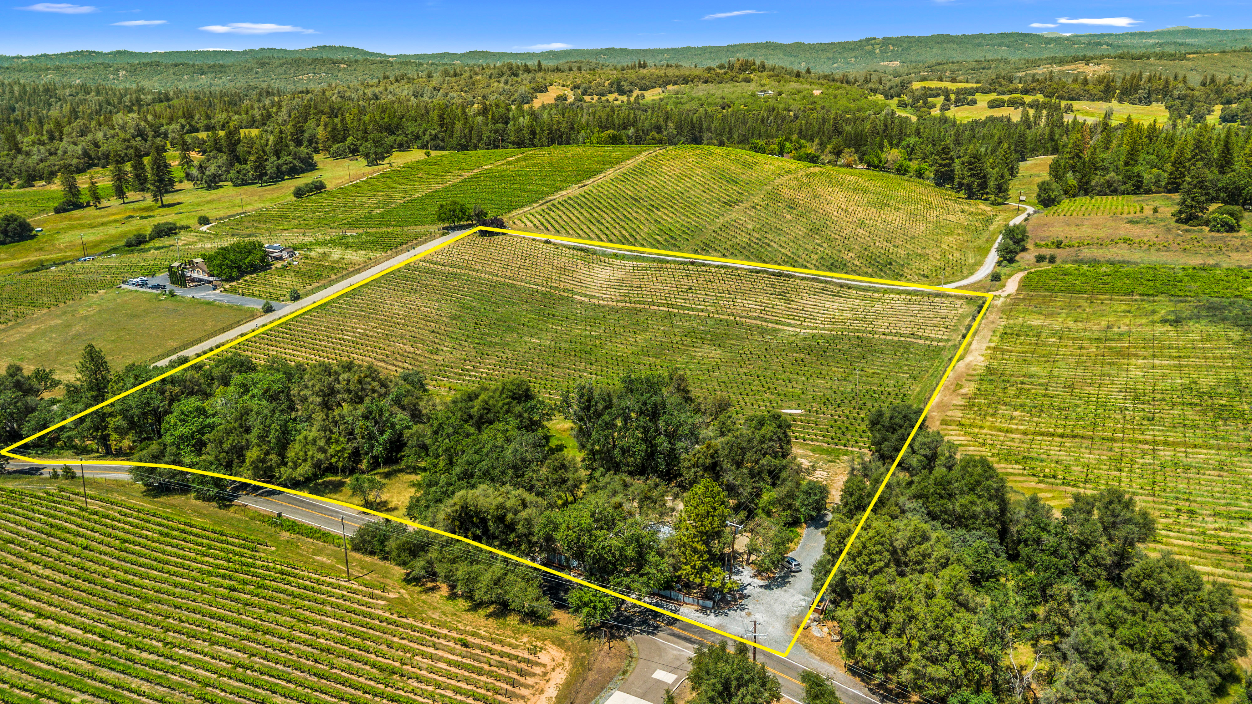  7401 Fairplay Road, Somerset, CA 95684 - 物件實景